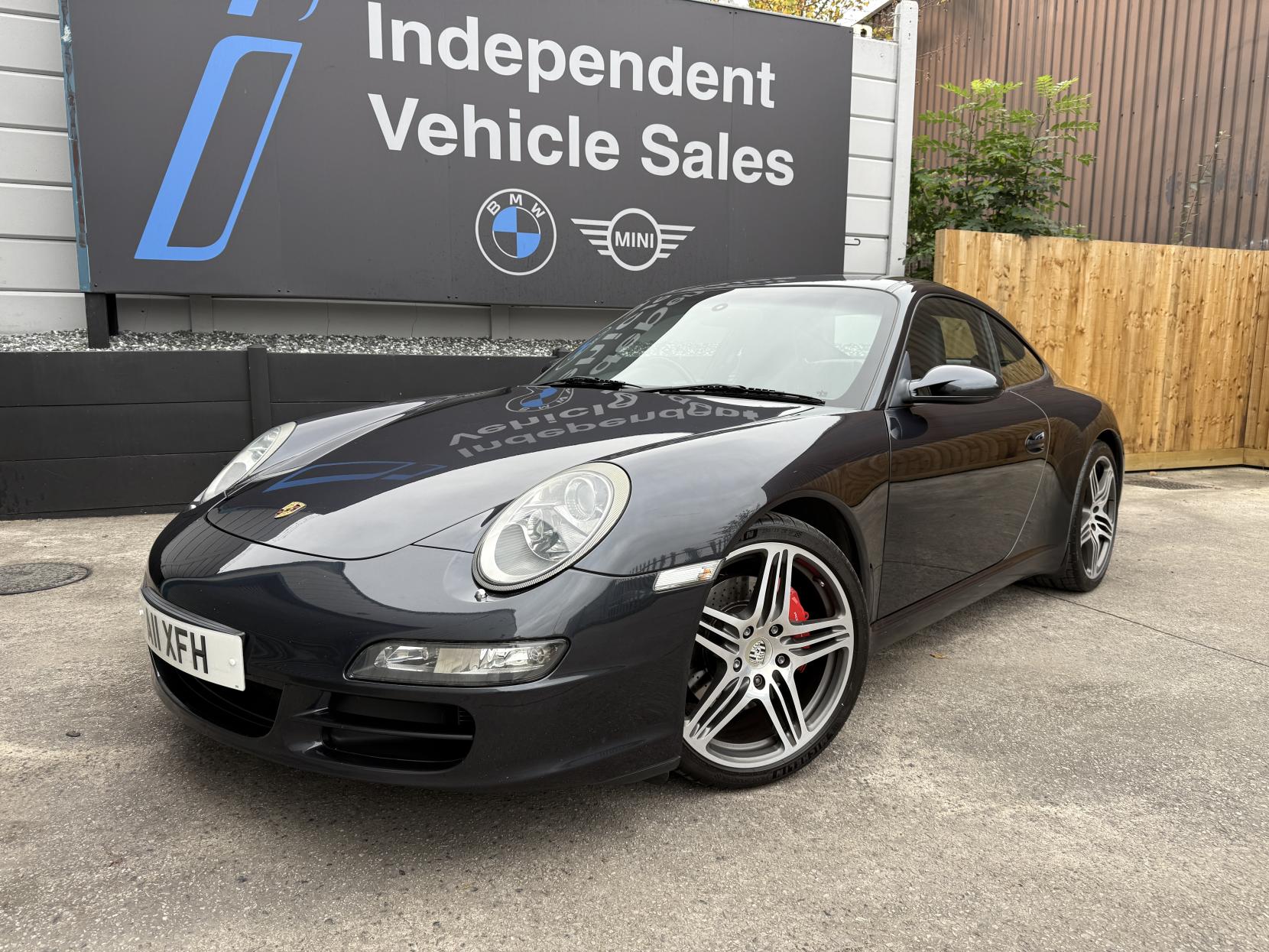Porsche 911 3.8 997 Carrera S Coupe 2dr Petrol Tiptronic S (280 g/km, 350 bhp)