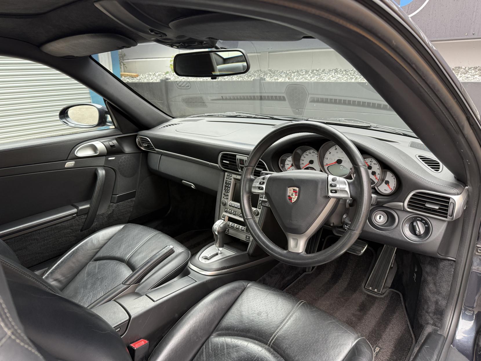 Porsche 911 3.8 997 Carrera S Coupe 2dr Petrol Tiptronic S (280 g/km, 350 bhp)