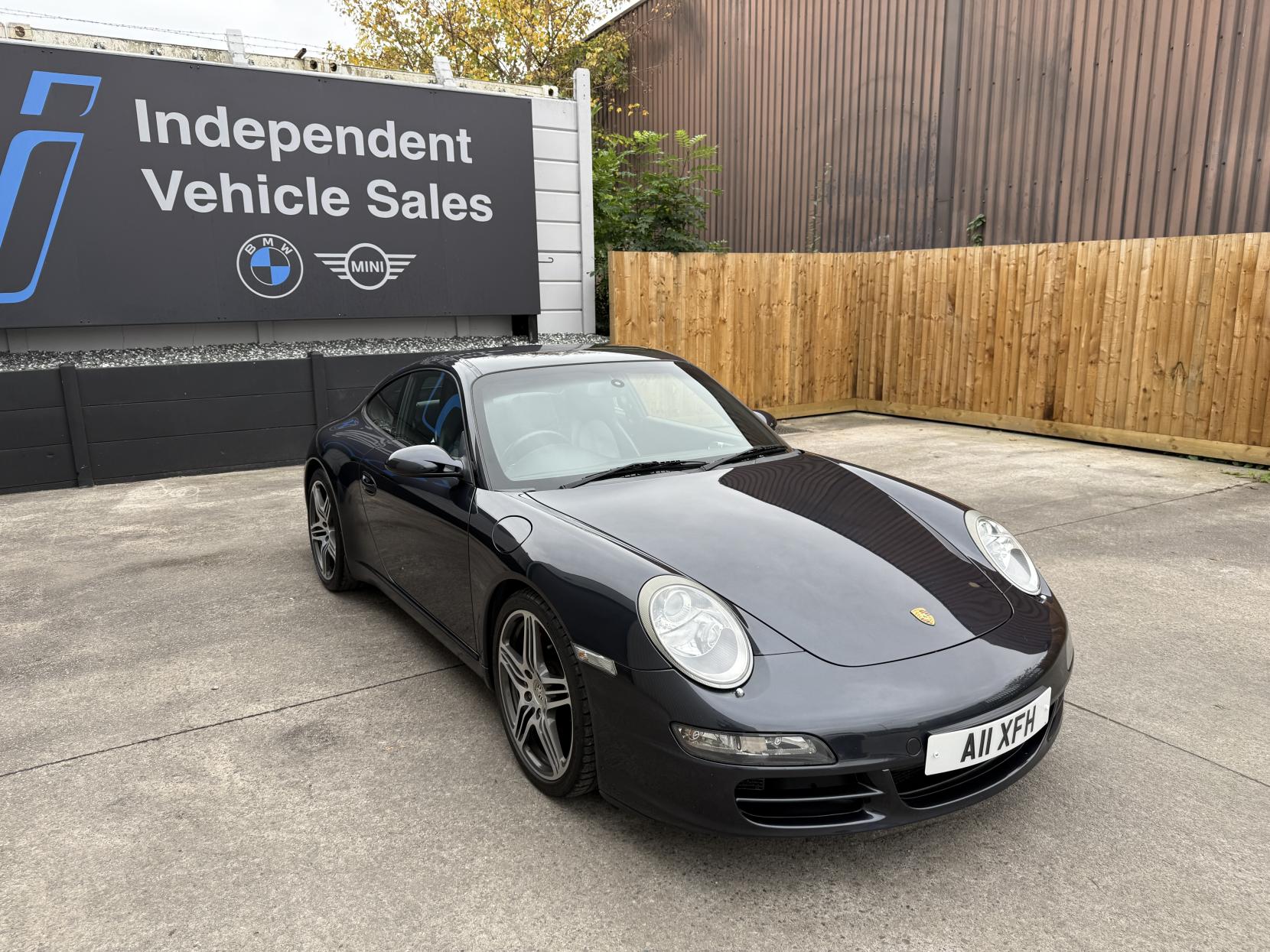 Porsche 911 3.8 997 Carrera S Coupe 2dr Petrol Tiptronic S (280 g/km, 350 bhp)