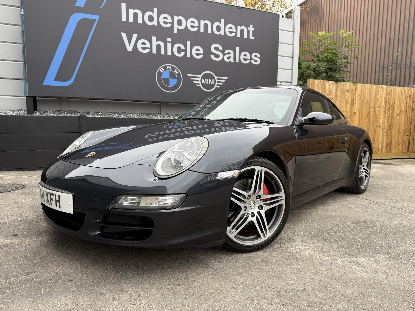 Porsche 911 3.8 997 Carrera S Coupe 2dr Petrol Tiptronic S (280 g/km, 350 bhp)