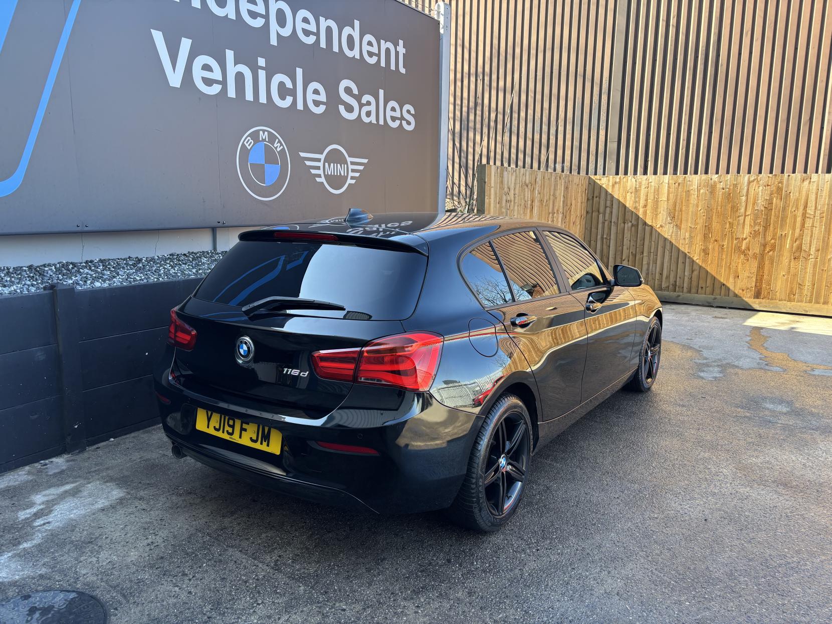BMW 1 Series 1.5 116d Sport Hatchback 5dr Diesel Manual Euro 6 (s/s) (116 ps)