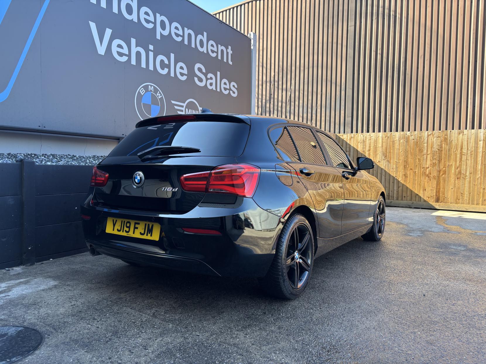 BMW 1 Series 1.5 116d Sport Hatchback 5dr Diesel Manual Euro 6 (s/s) (116 ps)