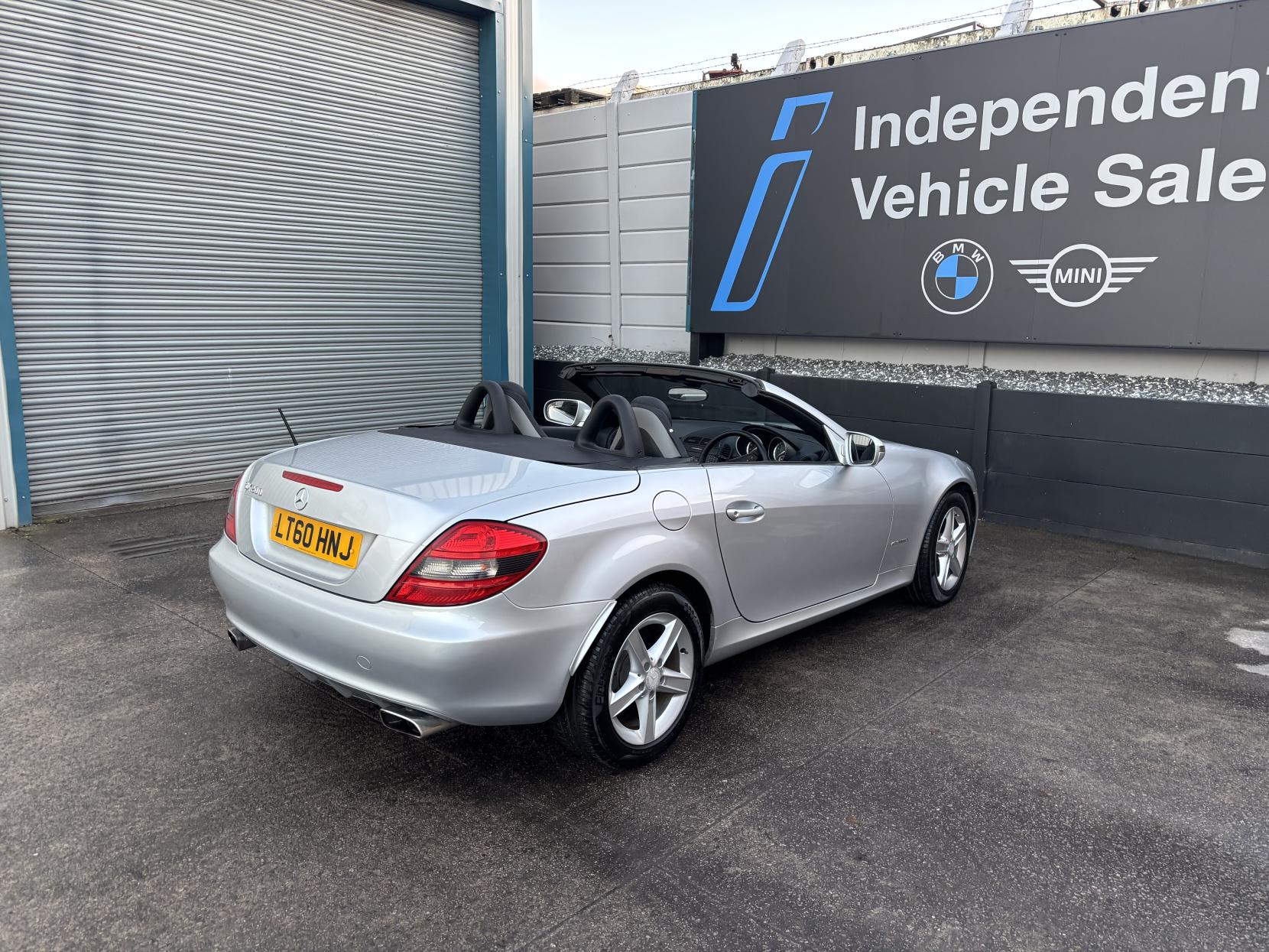 Mercedes-Benz SLK 1.8 SLK200K Convertible 2dr Petrol Tiptronic Euro 4 (184 ps)
