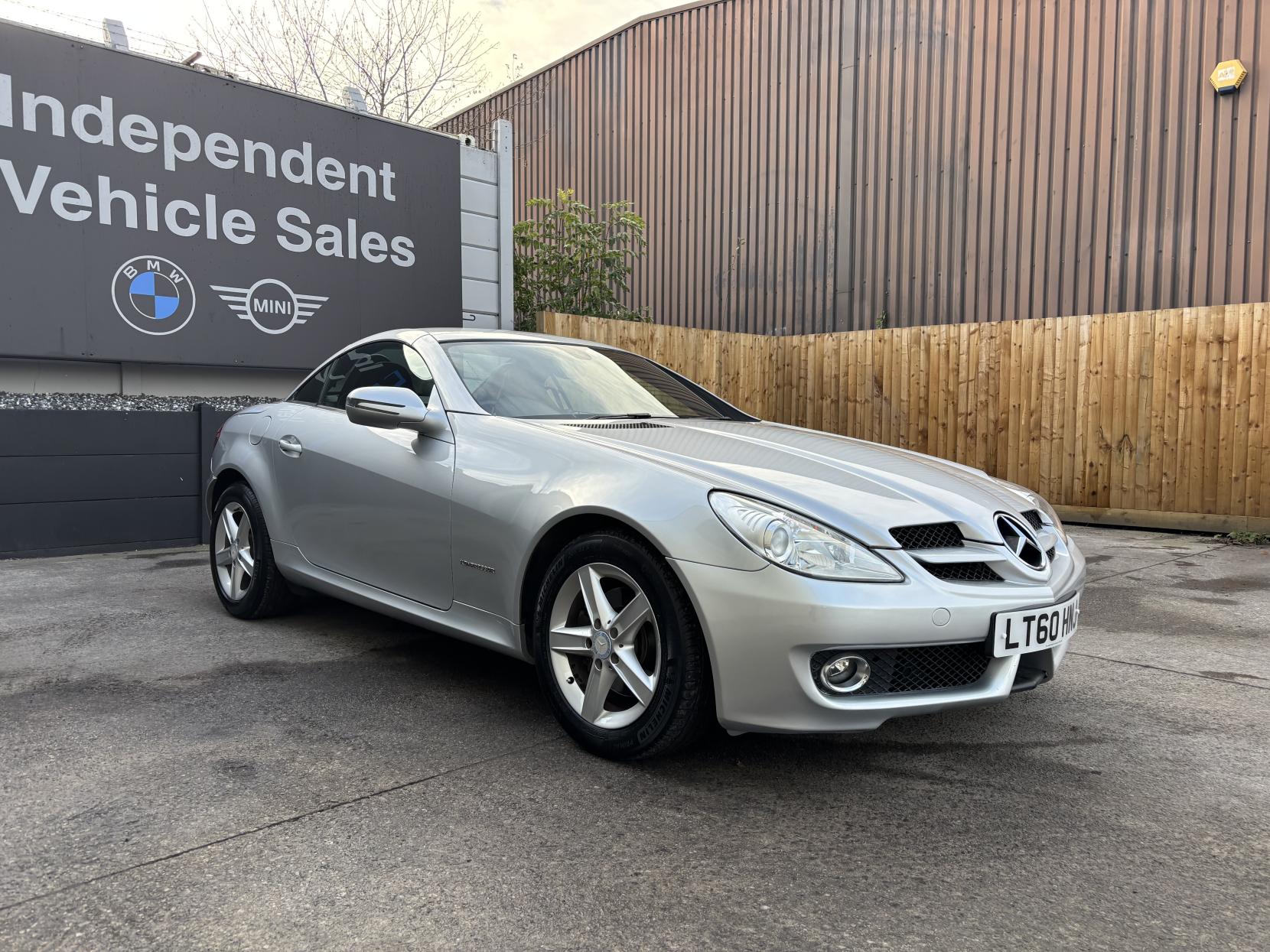Mercedes-Benz SLK 1.8 SLK200K Convertible 2dr Petrol Tiptronic Euro 4 (184 ps)