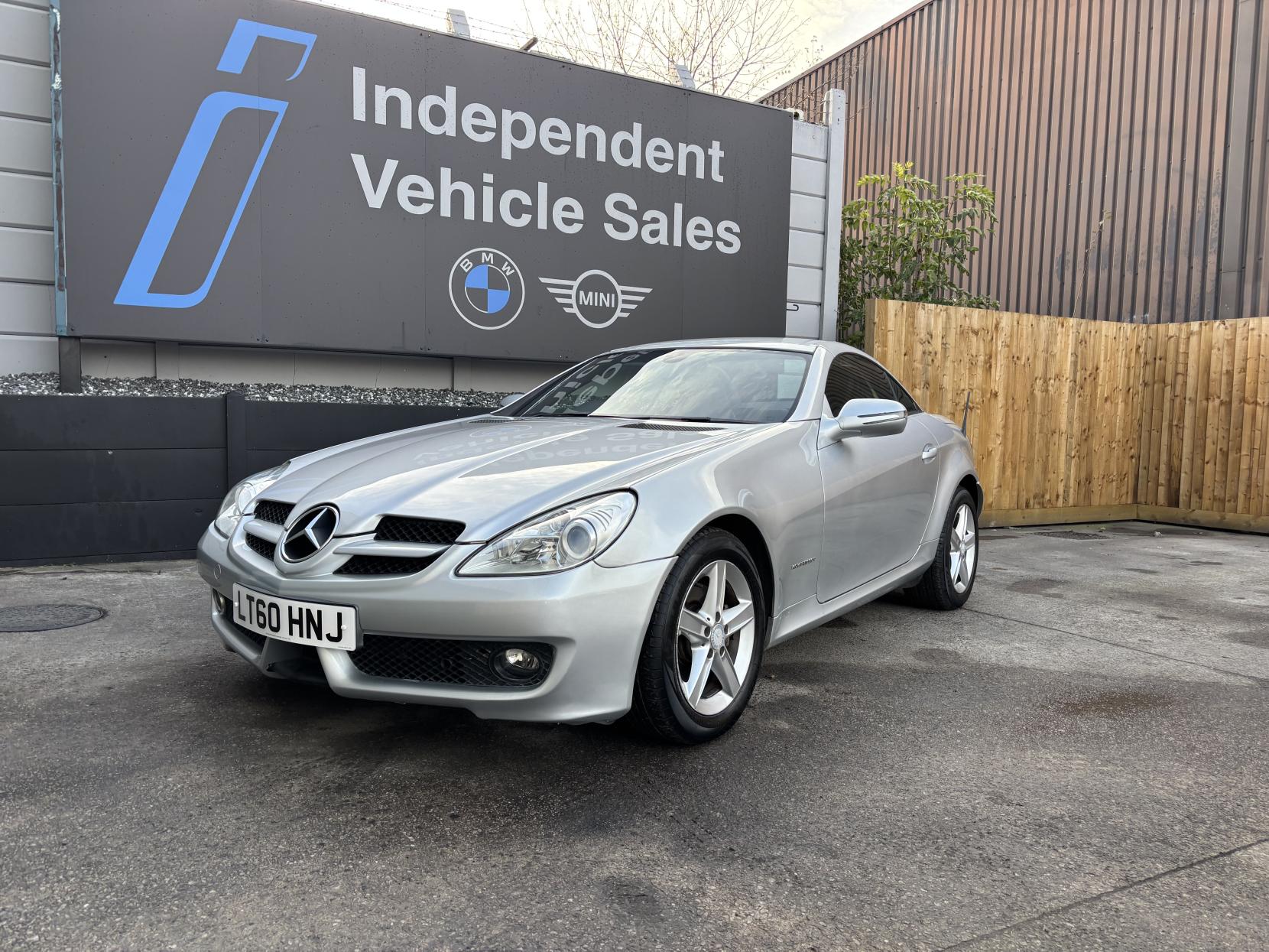 Mercedes-Benz SLK 1.8 SLK200K Convertible 2dr Petrol Tiptronic Euro 4 (184 ps)