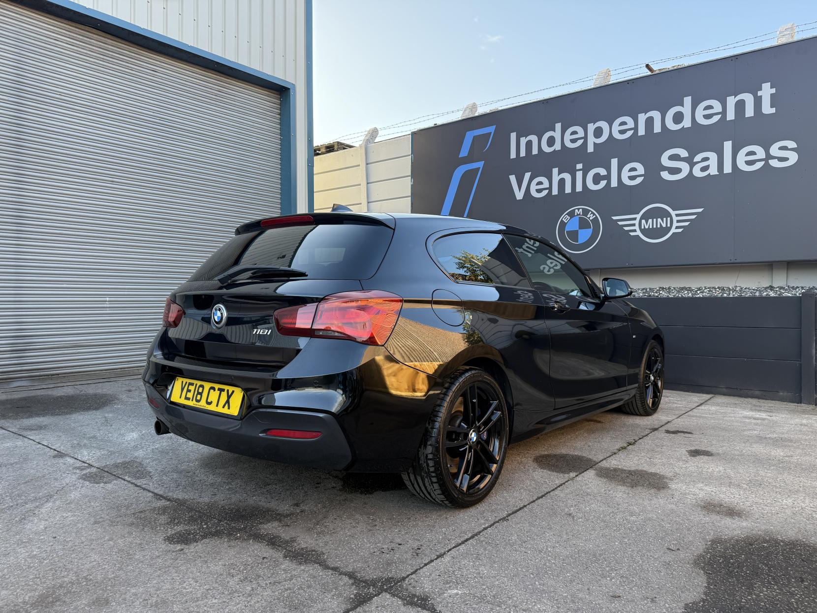 BMW 1 Series 1.5 118i M Sport Shadow Edition Hatchback 3dr Petrol Manual Euro 6 (s/s) (136 ps)