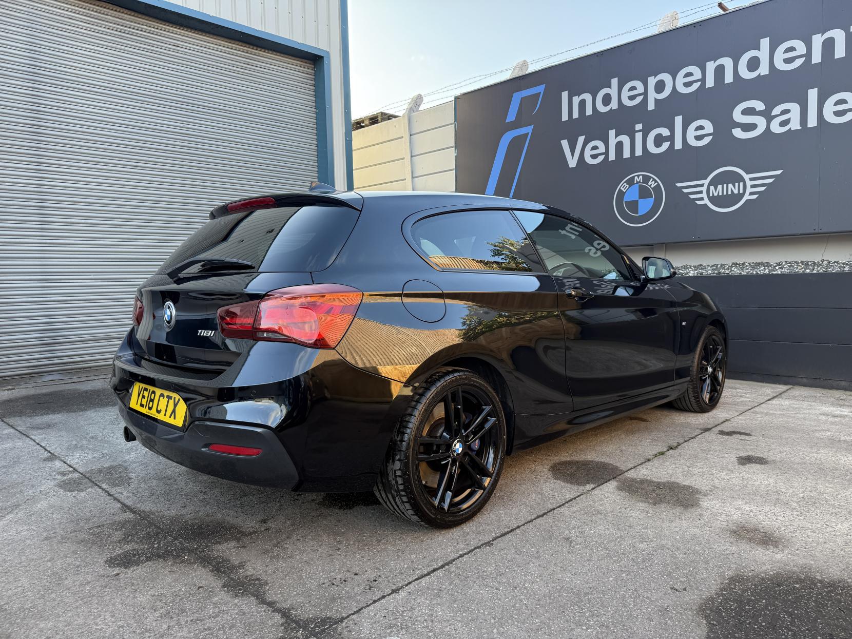 BMW 1 Series 1.5 118i M Sport Shadow Edition Hatchback 3dr Petrol Manual Euro 6 (s/s) (136 ps)