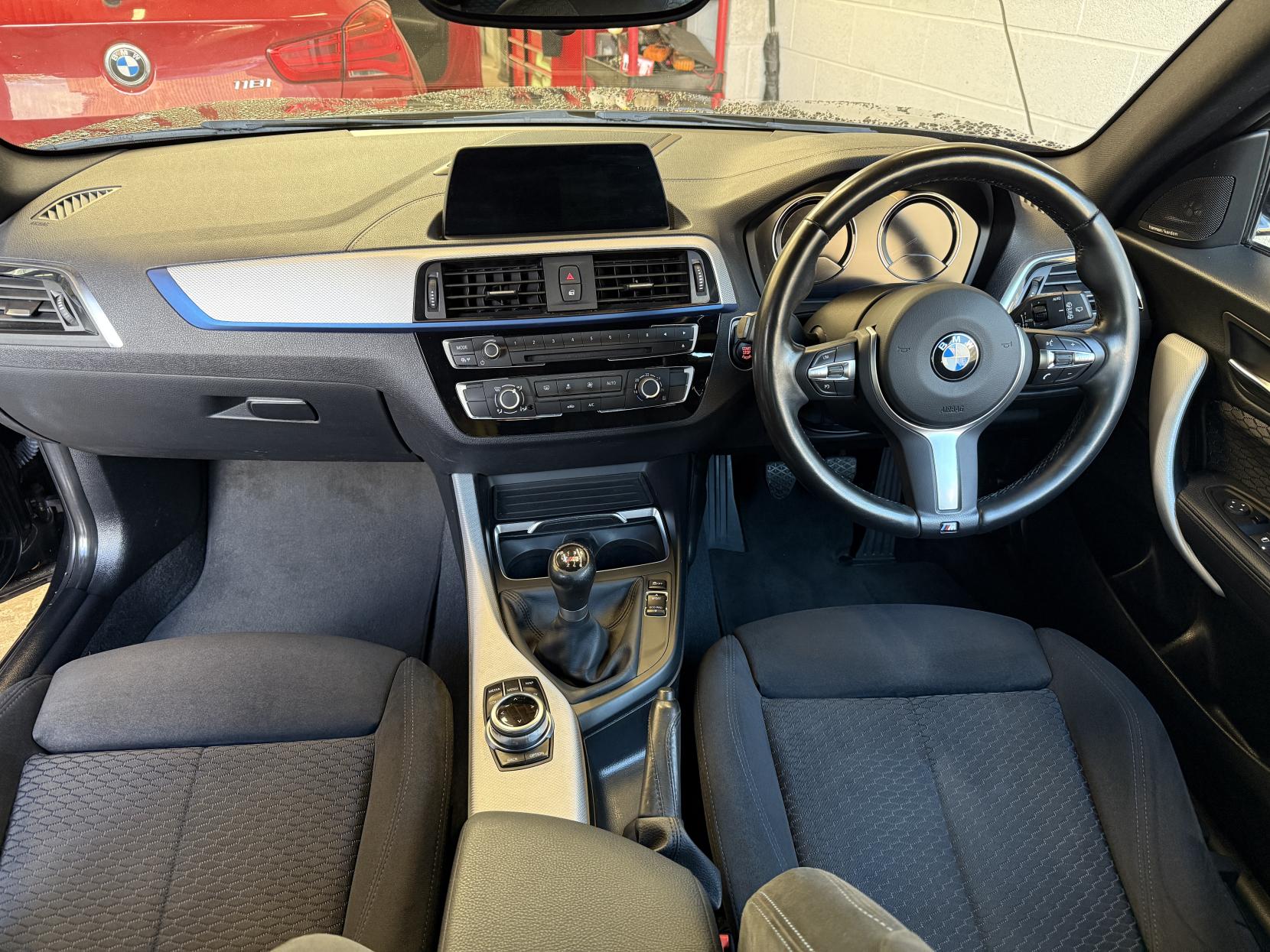 BMW 1 Series 1.5 118i M Sport Shadow Edition Hatchback 3dr Petrol Manual Euro 6 (s/s) (136 ps)