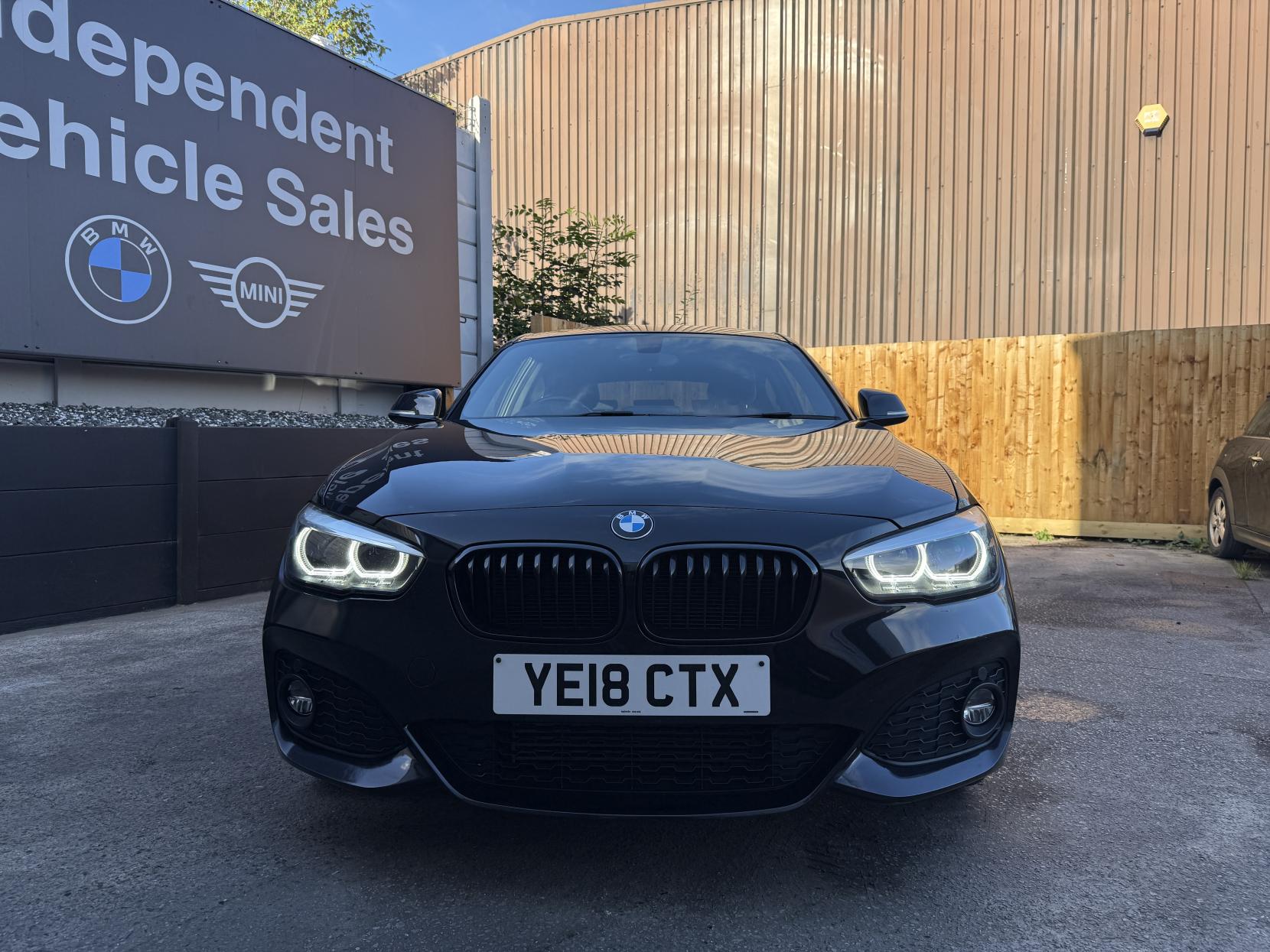 BMW 1 Series 1.5 118i M Sport Shadow Edition Hatchback 3dr Petrol Manual Euro 6 (s/s) (136 ps)
