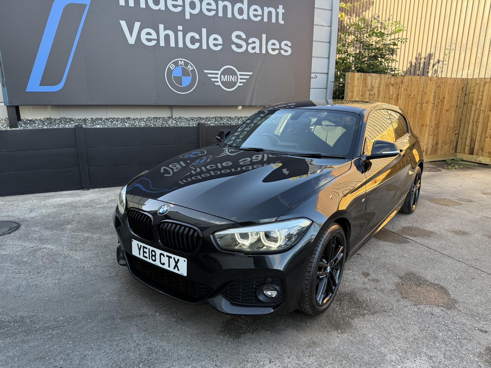 BMW 1 Series 1.5 118i M Sport Shadow Edition Hatchback 3dr Petrol Manual Euro 6 (s/s) (136 ps)