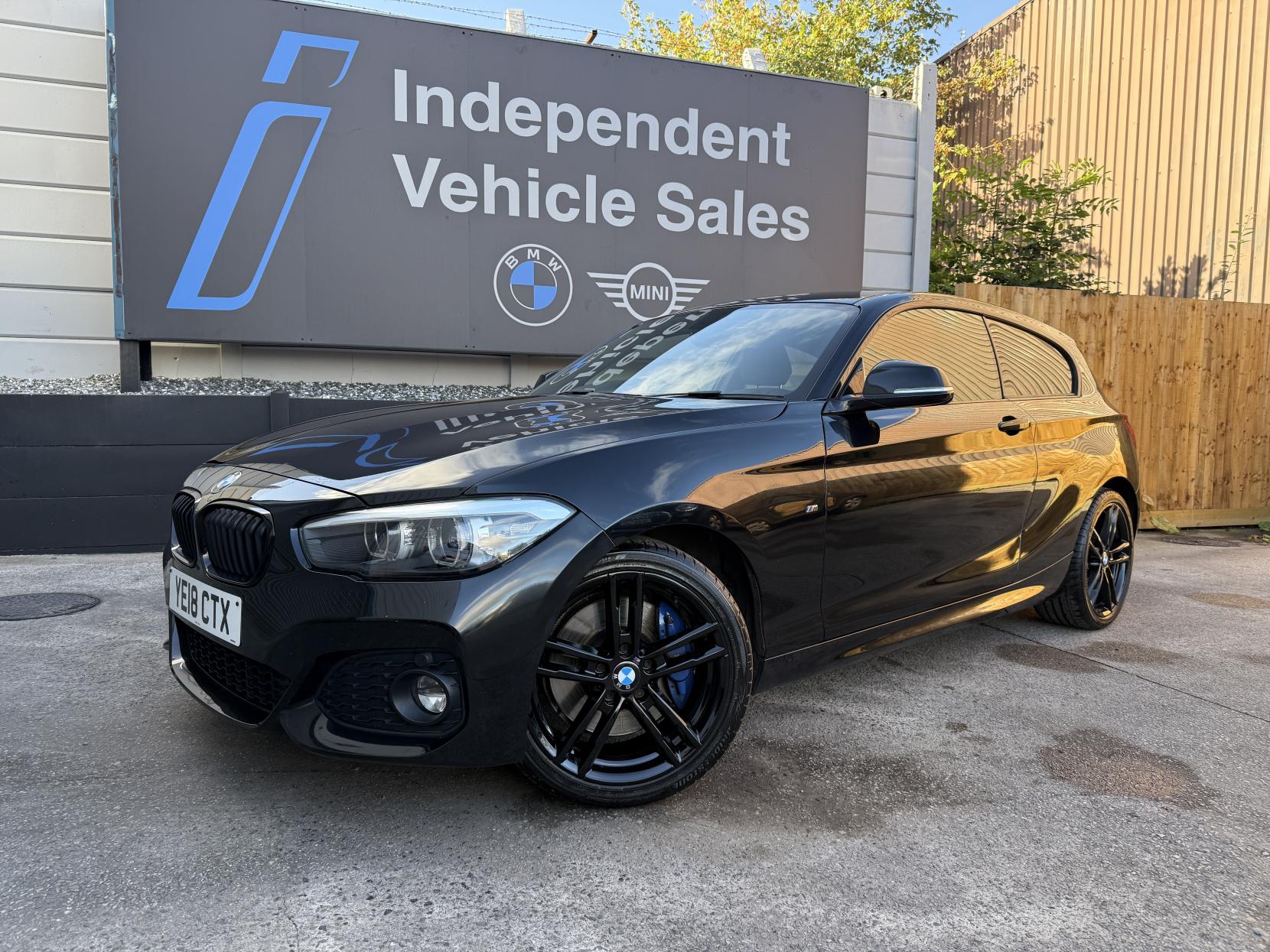 BMW 1 Series 1.5 118i M Sport Shadow Edition Hatchback 3dr Petrol Manual Euro 6 (s/s) (136 ps)