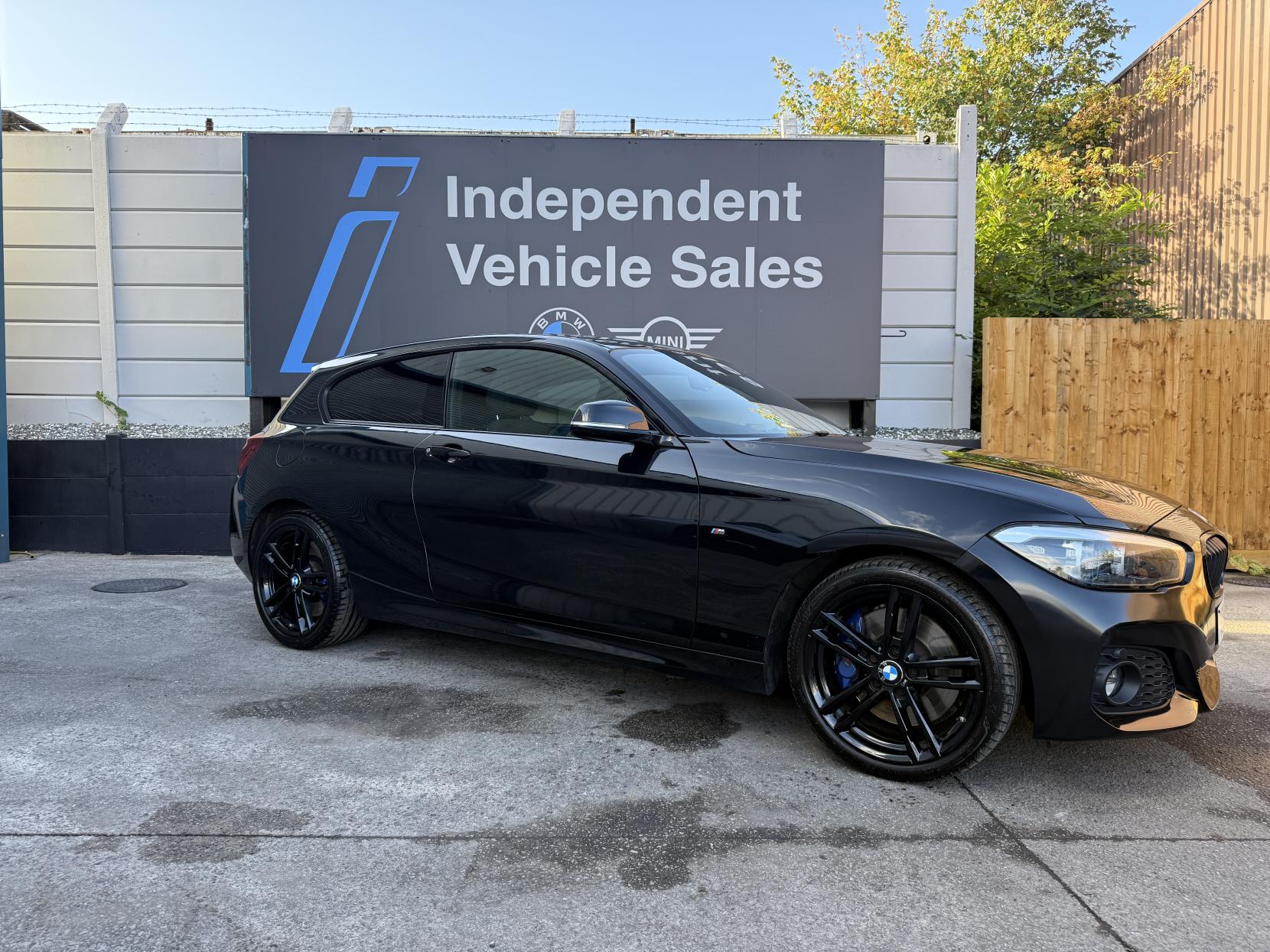 BMW 1 Series 1.5 118i M Sport Shadow Edition Hatchback 3dr Petrol Manual Euro 6 (s/s) (136 ps)