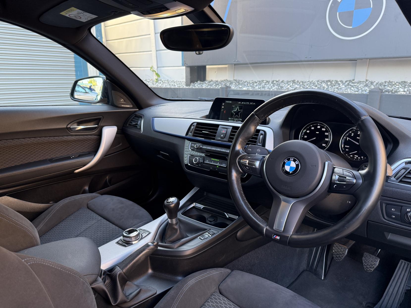 BMW 1 Series 1.5 118i M Sport Shadow Edition Hatchback 3dr Petrol Manual Euro 6 (s/s) (136 ps)