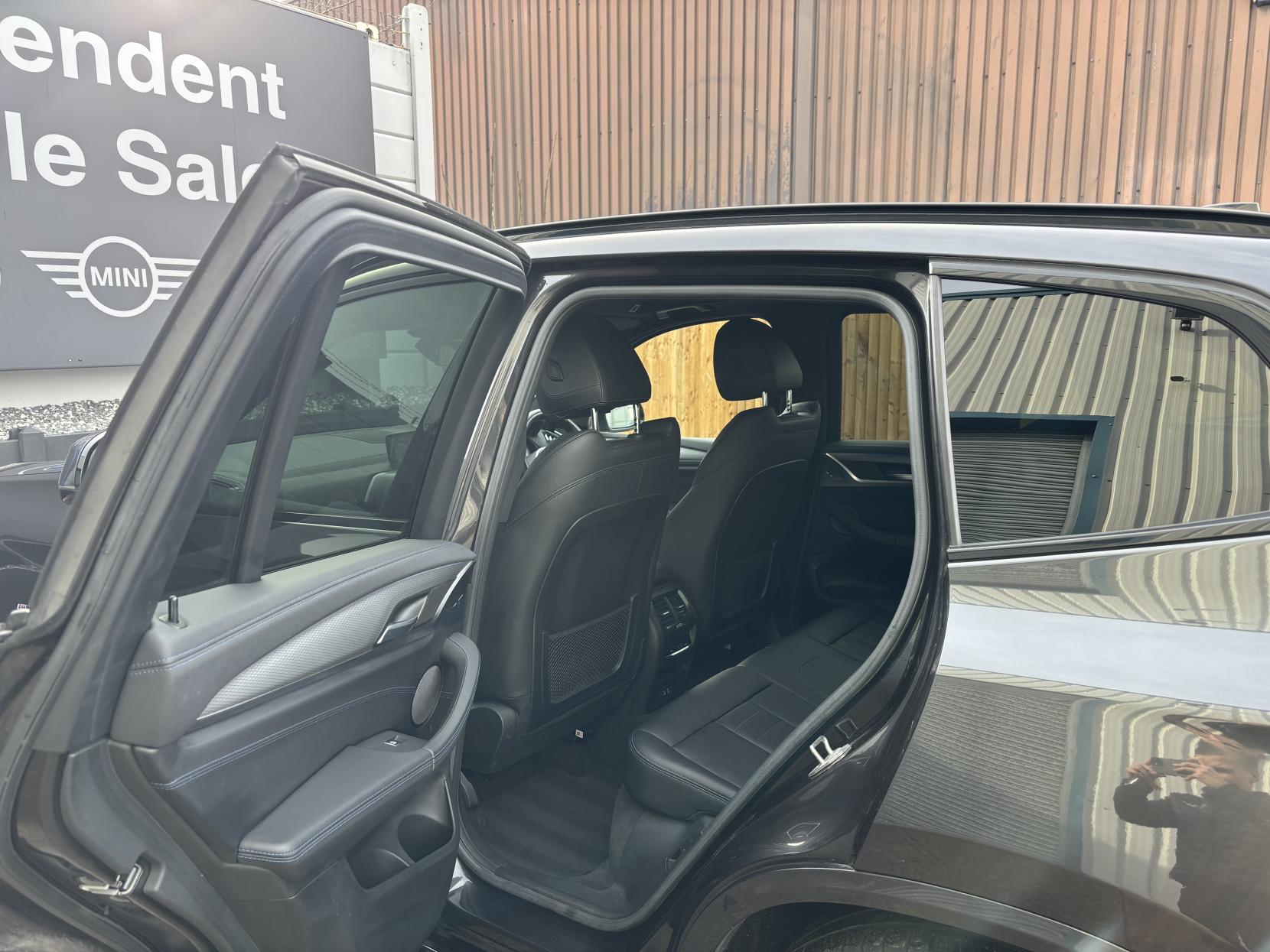 BMW X3 2.0 20d MHT M Sport SUV 5dr Diesel Hybrid Auto xDrive Euro 6 (s/s) (190 ps)