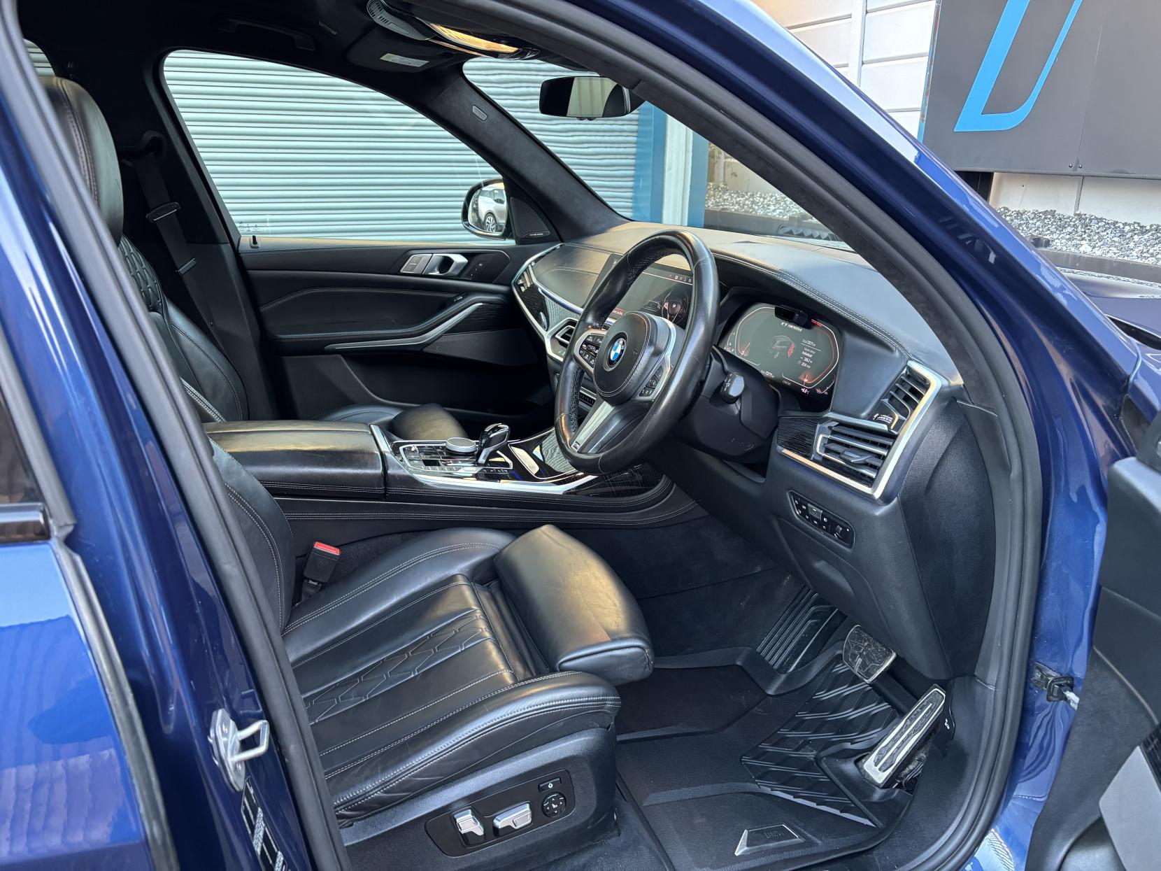 BMW X7 3.0 M50d SUV 5dr Diesel Auto xDrive Euro 6 (s/s) (400 ps)