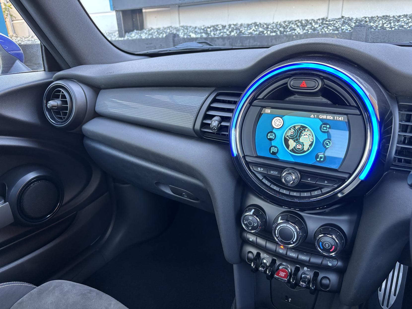 MINI Convertible 1.5 Cooper Convertible 2dr Petrol Manual Euro 6 (s/s) (136 ps)