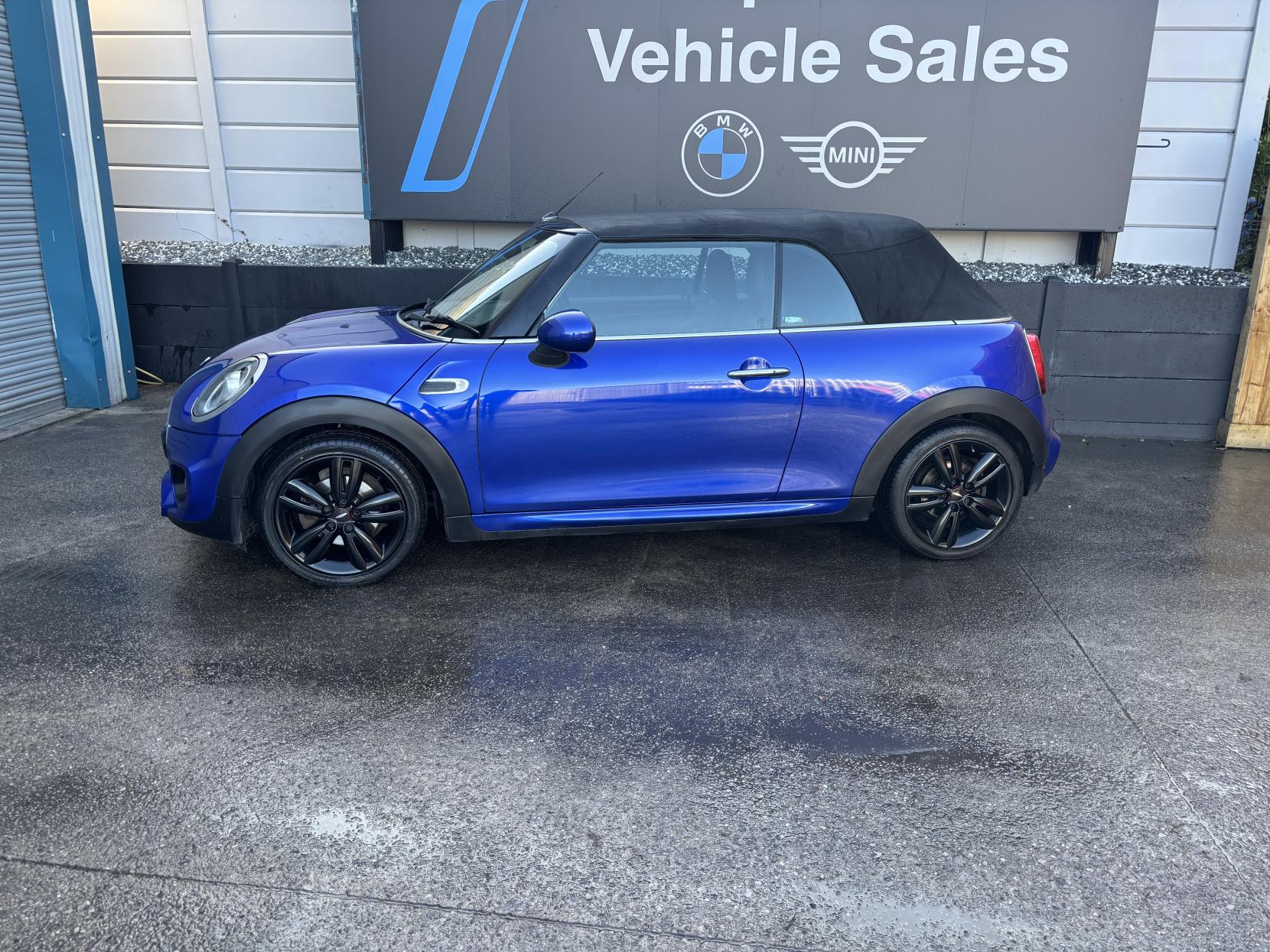 MINI Convertible 1.5 Cooper Convertible 2dr Petrol Manual Euro 6 (s/s) (136 ps)