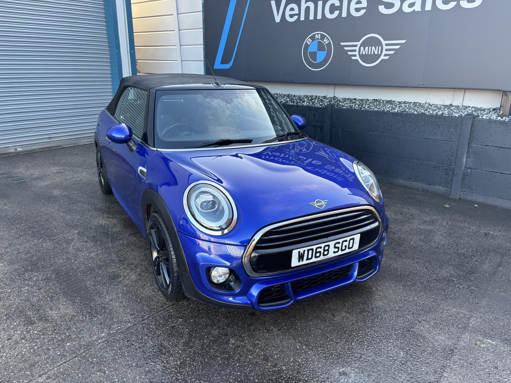 MINI Convertible 1.5 Cooper Convertible 2dr Petrol Manual Euro 6 (s/s) (136 ps)