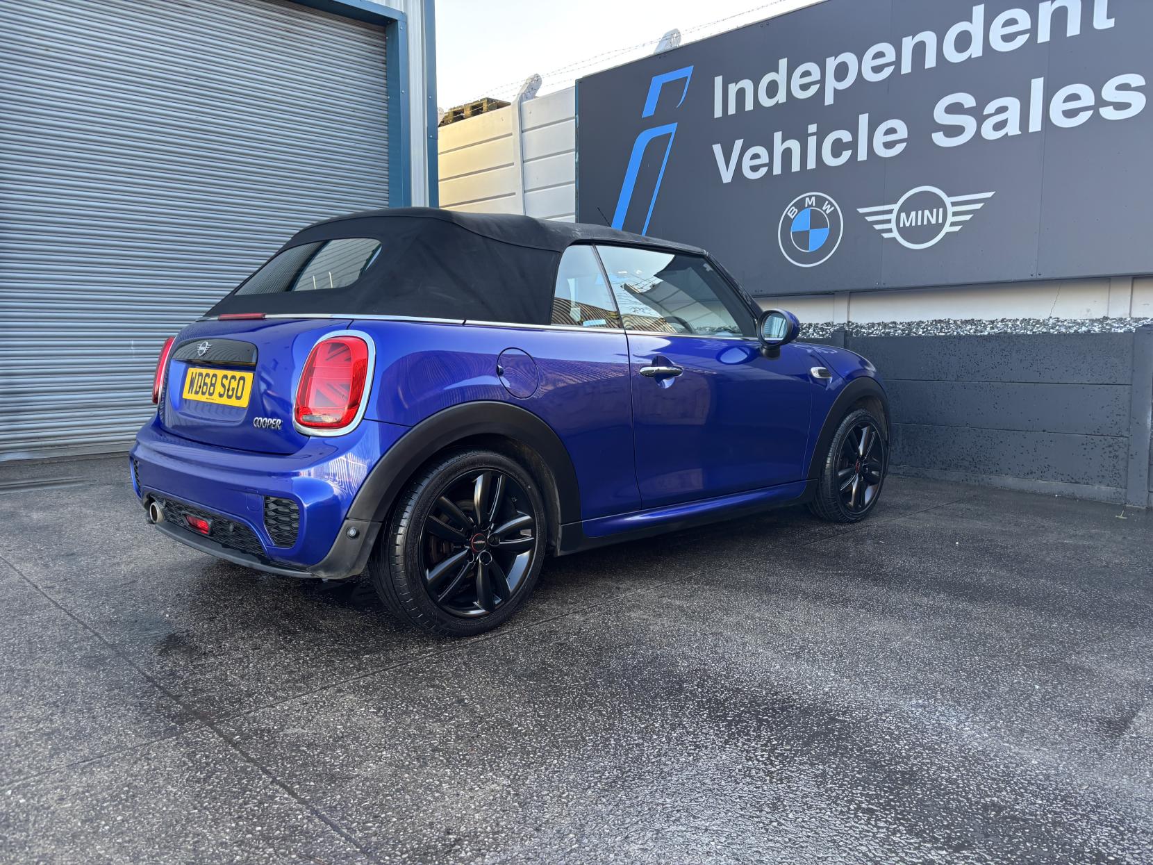 MINI Convertible 1.5 Cooper Convertible 2dr Petrol Manual Euro 6 (s/s) (136 ps)
