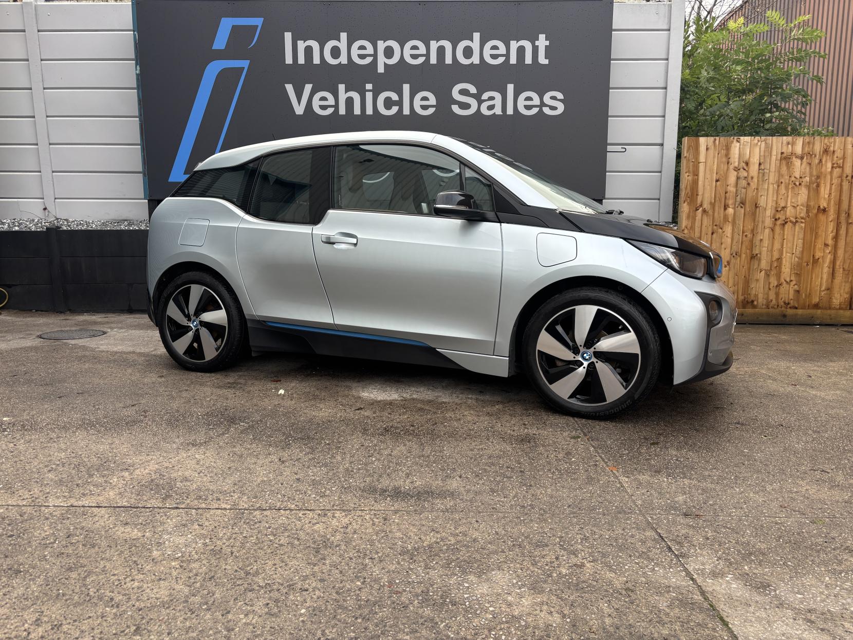 BMW i3 33kWh Hatchback 5dr Petrol Plug-in Hybrid Auto Euro 6 (s/s) (Range Extender) (170 ps)