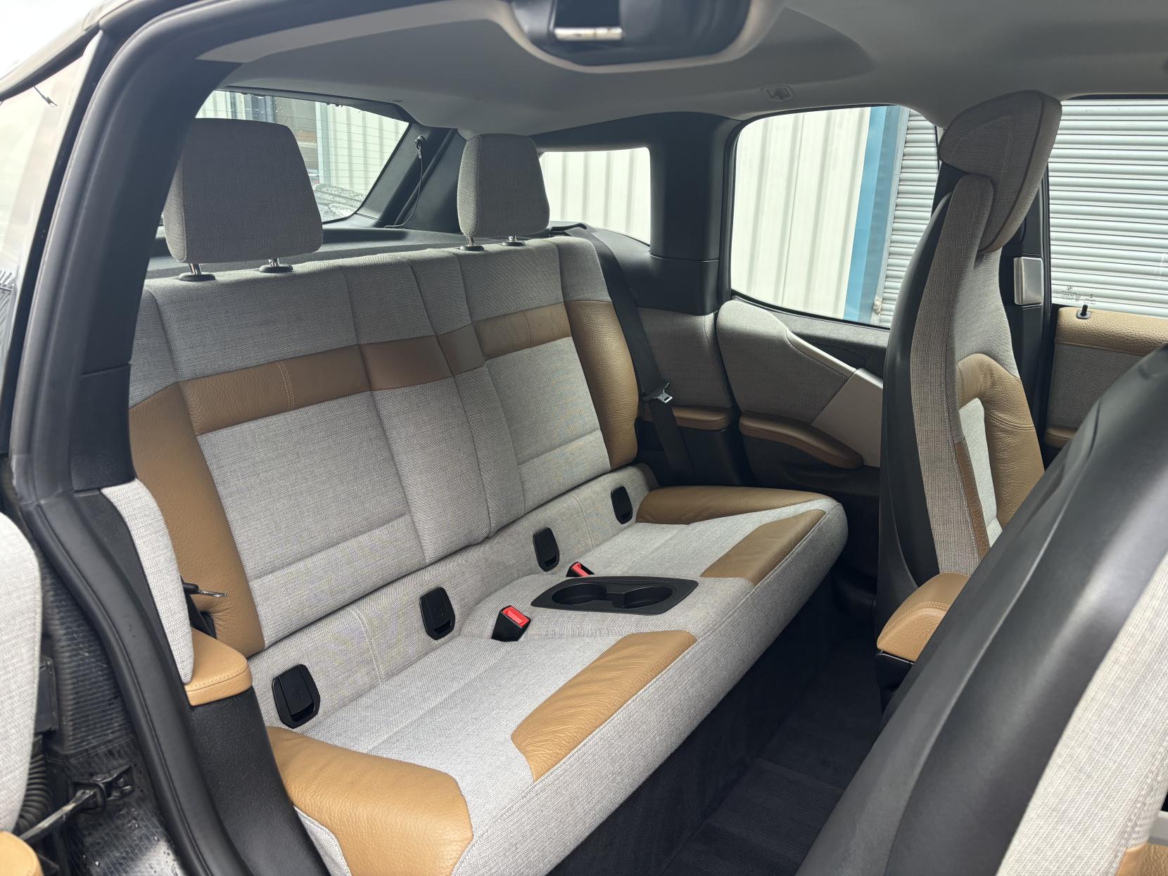 BMW i3 33kWh Hatchback 5dr Petrol Plug-in Hybrid Auto Euro 6 (s/s) (Range Extender) (170 ps)