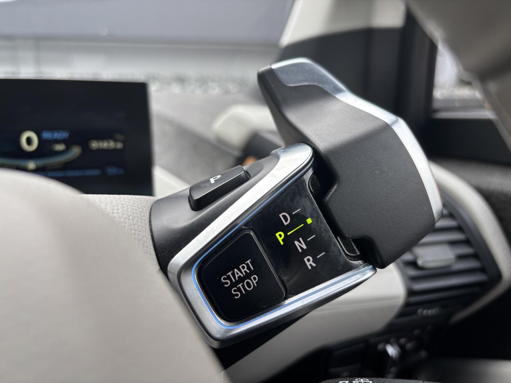 BMW i3 33kWh Hatchback 5dr Petrol Plug-in Hybrid Auto Euro 6 (s/s) (Range Extender) (170 ps)