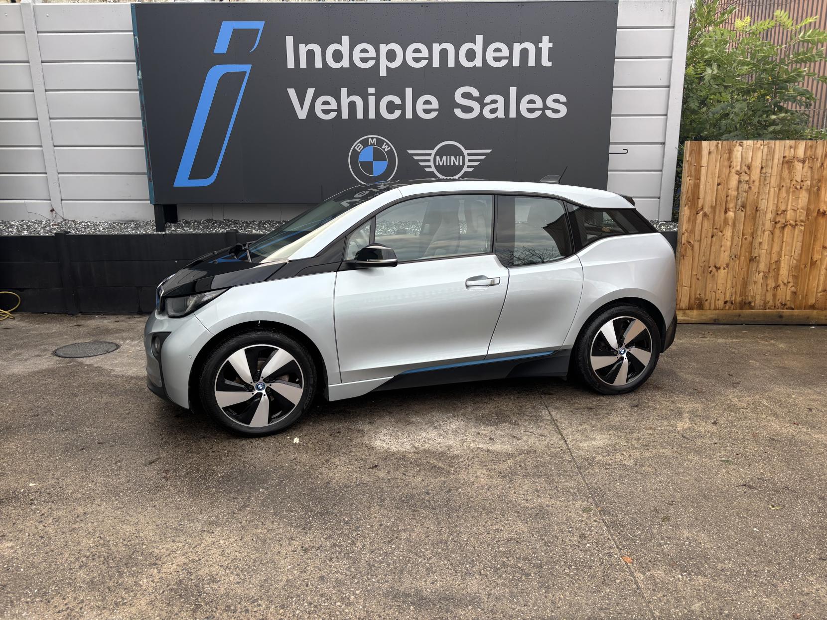BMW i3 33kWh Hatchback 5dr Petrol Plug-in Hybrid Auto Euro 6 (s/s) (Range Extender) (170 ps)