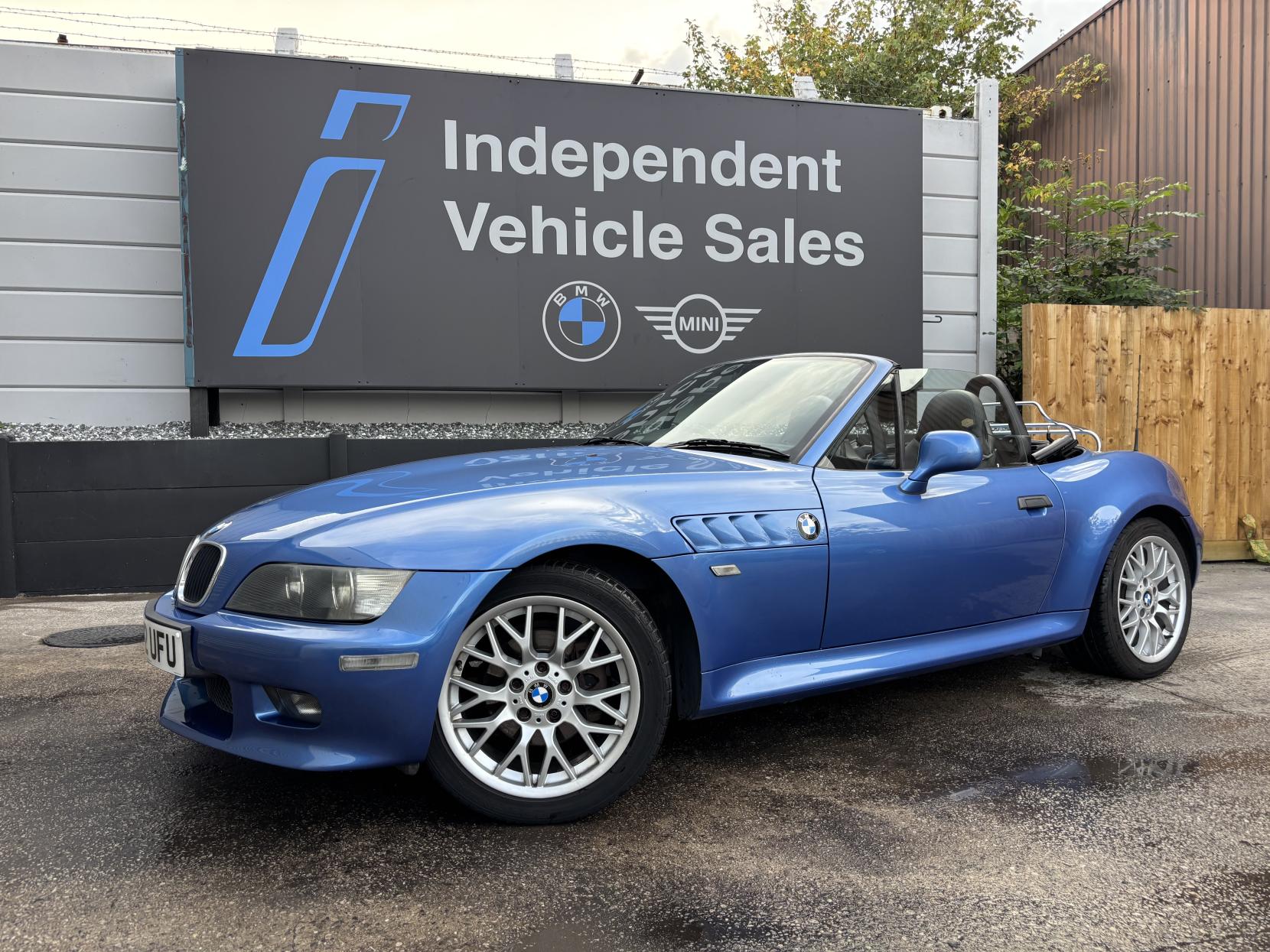 BMW Z3 2.2i Sapphire Edition Limited Edition Roadster 2dr Petrol Manual (222 g/km, 170 bhp)