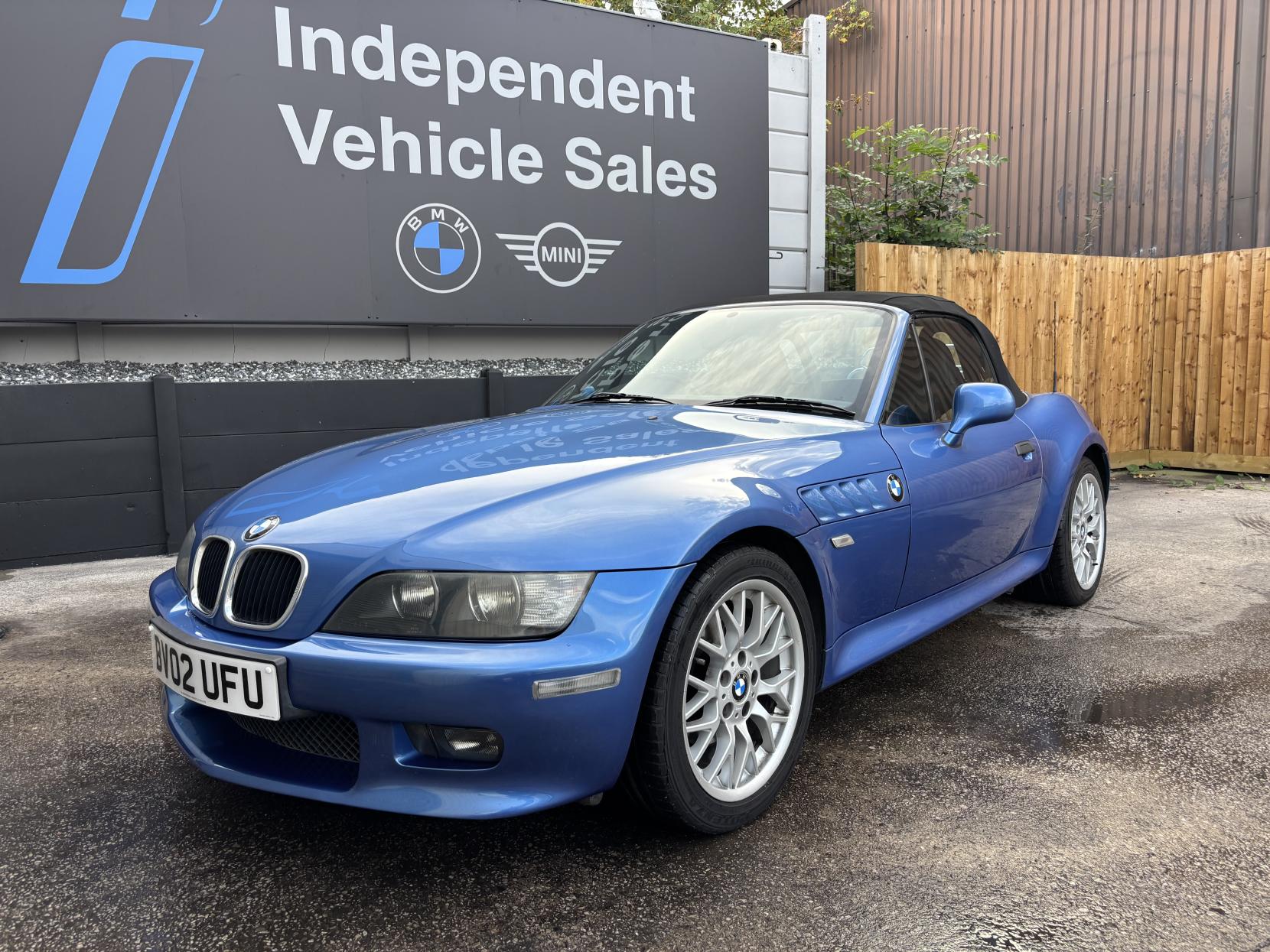 BMW Z3 2.2i Sapphire Edition Limited Edition Roadster 2dr Petrol Manual (222 g/km, 170 bhp)