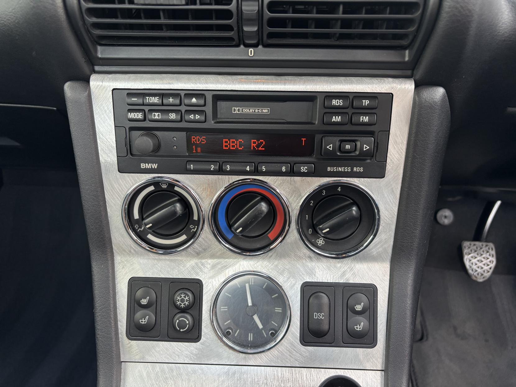 BMW Z3 2.2i Sapphire Edition Limited Edition Roadster 2dr Petrol Manual (222 g/km, 170 bhp)