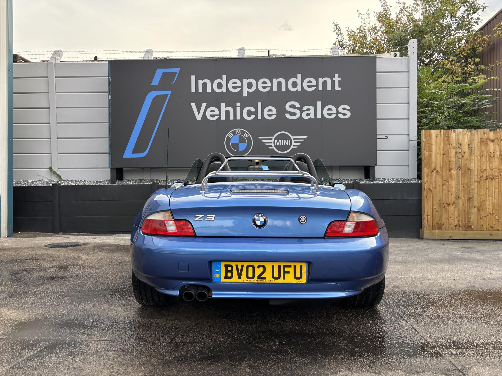 BMW Z3 2.2i Sapphire Edition Limited Edition Roadster 2dr Petrol Manual (222 g/km, 170 bhp)