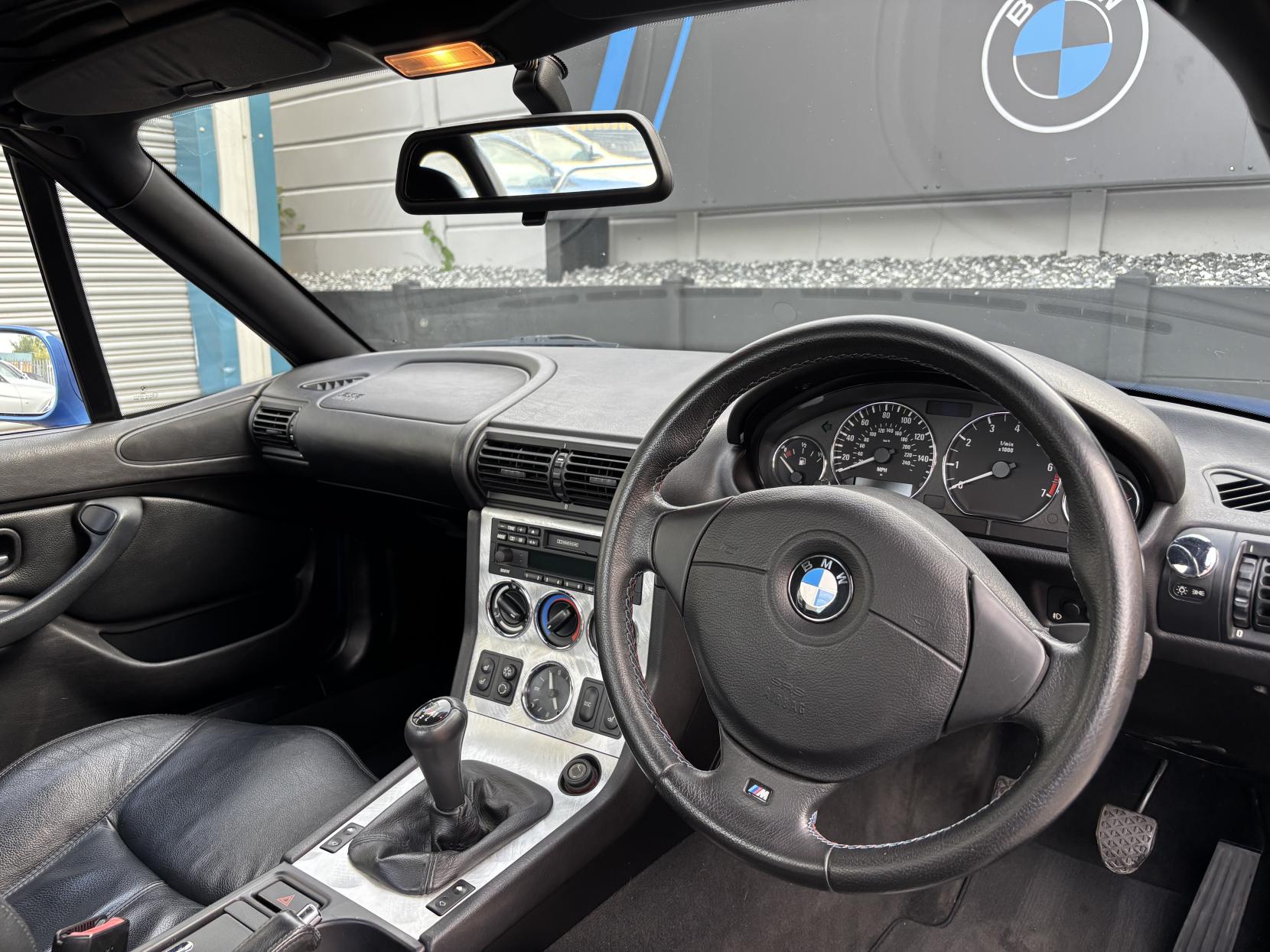 BMW Z3 2.2i Sapphire Edition Limited Edition Roadster 2dr Petrol Manual (222 g/km, 170 bhp)