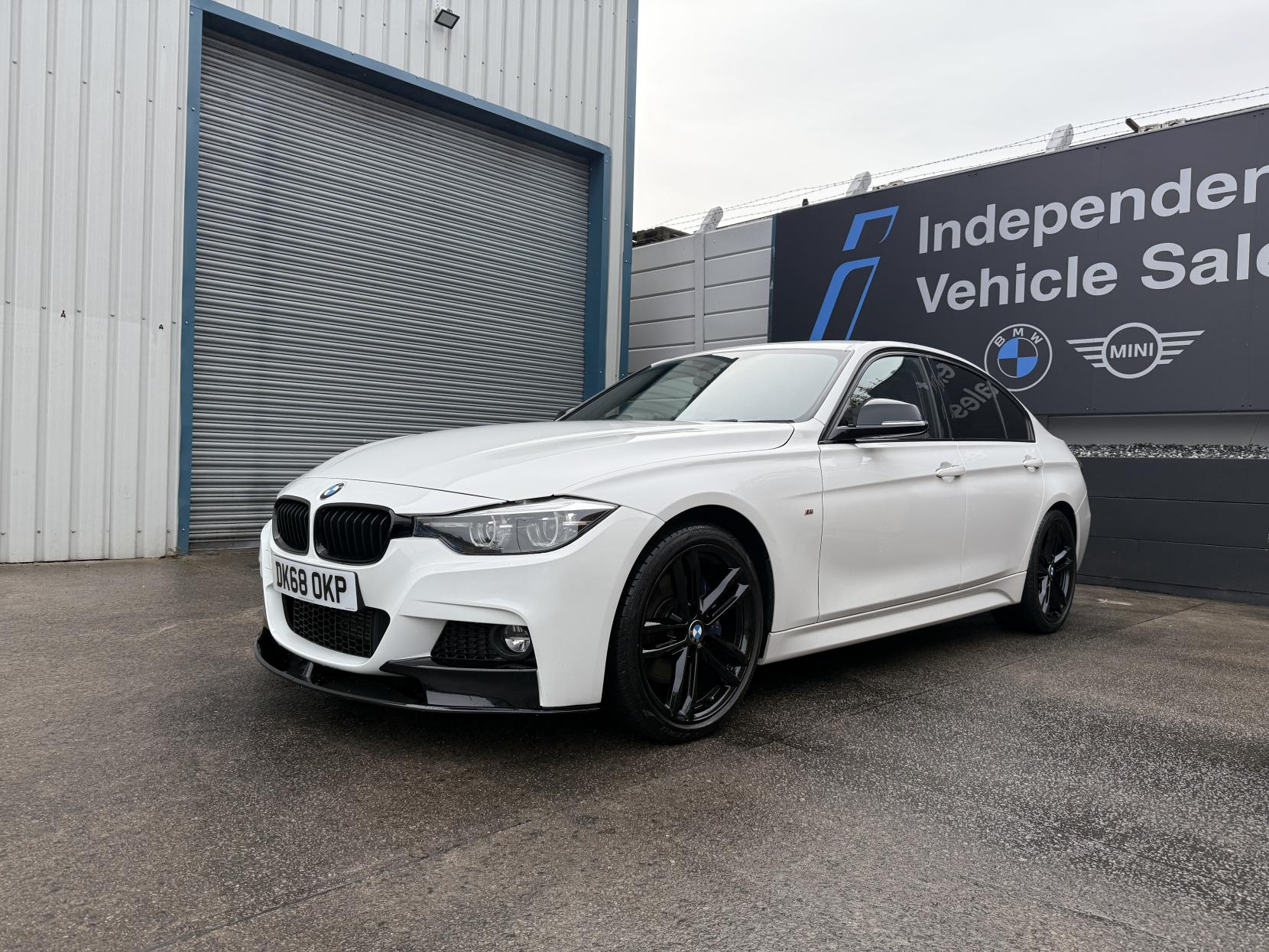 BMW 3 Series 2.0 320d M Sport Shadow Edition Saloon 4dr Diesel Auto Euro 6 (s/s) (190 ps)
