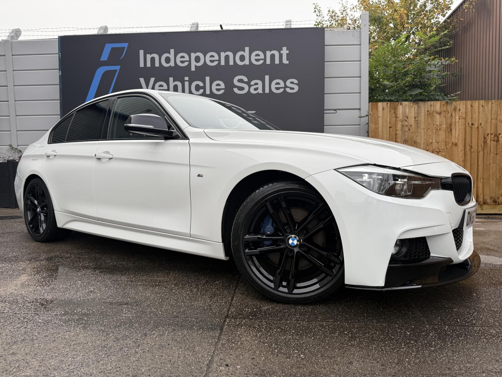 BMW 3 Series 2.0 320d M Sport Shadow Edition Saloon 4dr Diesel Auto Euro 6 (s/s) (190 ps)