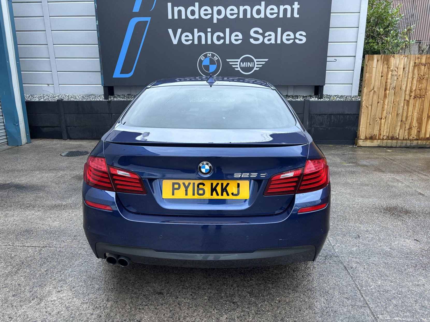 BMW 5 Series 2.0 525d M Sport Saloon 4dr Diesel Auto Euro 6 (s/s) (218 ps)