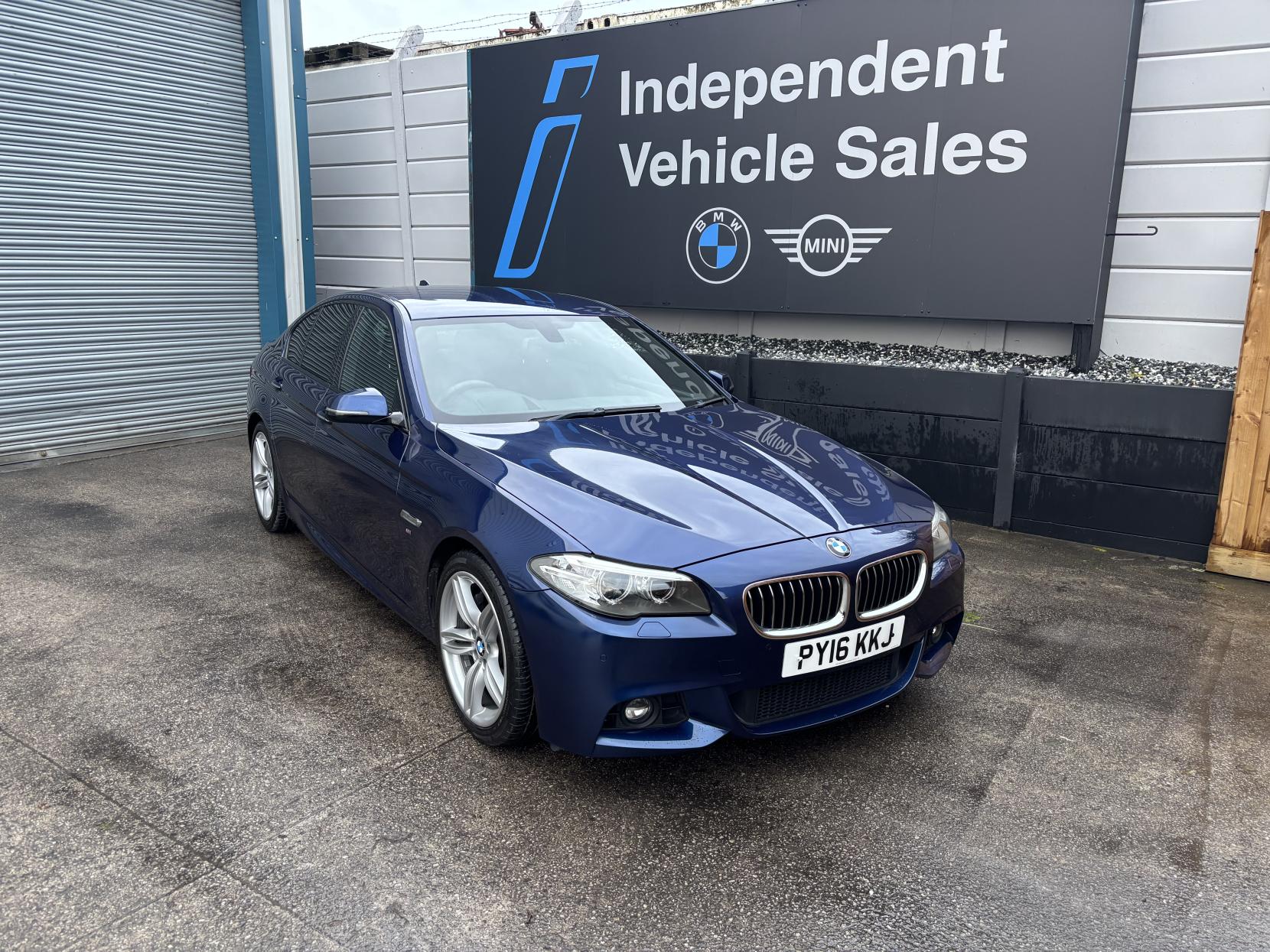BMW 5 Series 2.0 525d M Sport Saloon 4dr Diesel Auto Euro 6 (s/s) (218 ps)