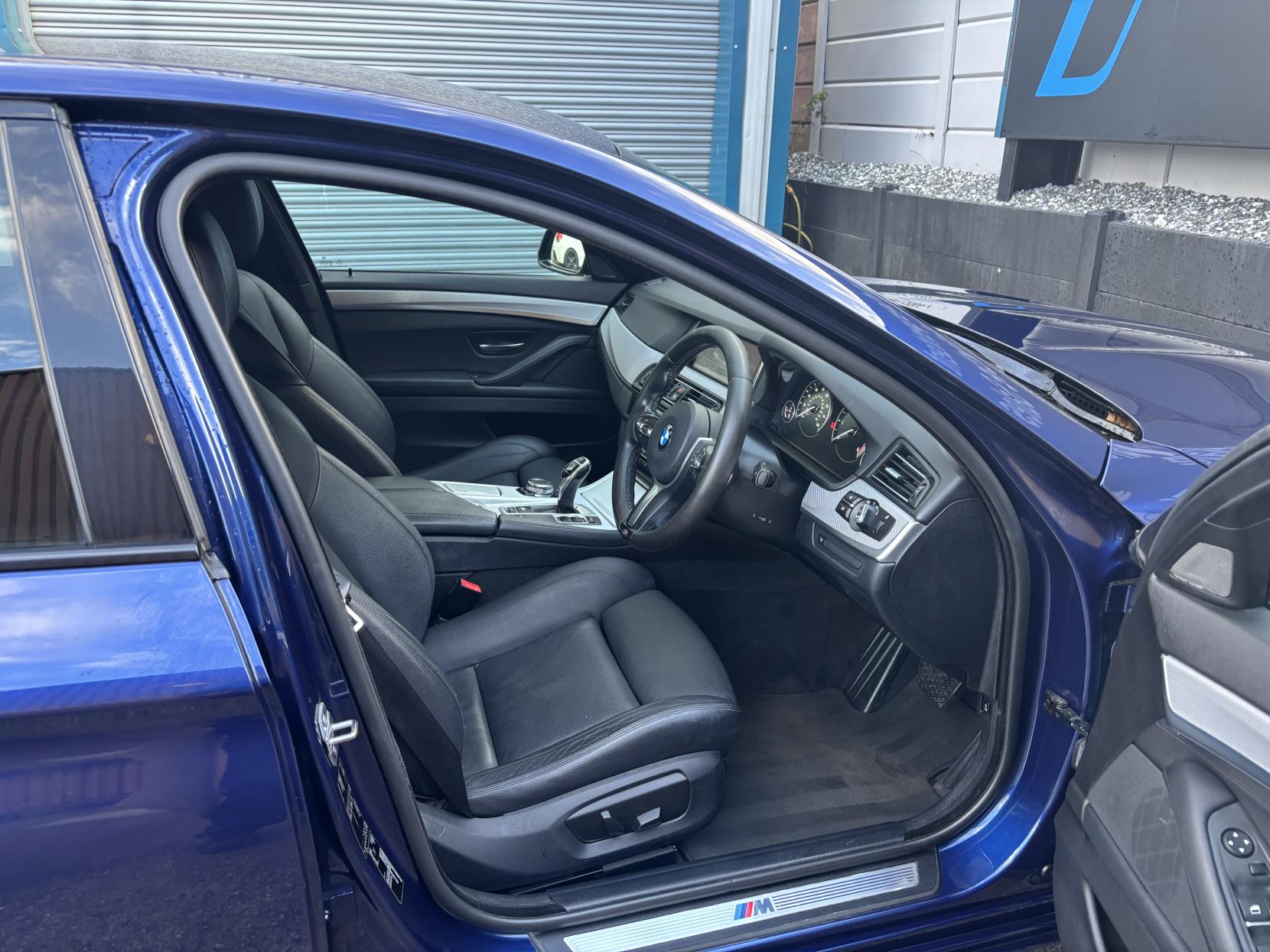 BMW 5 Series 2.0 525d M Sport Saloon 4dr Diesel Auto Euro 6 (s/s) (218 ps)