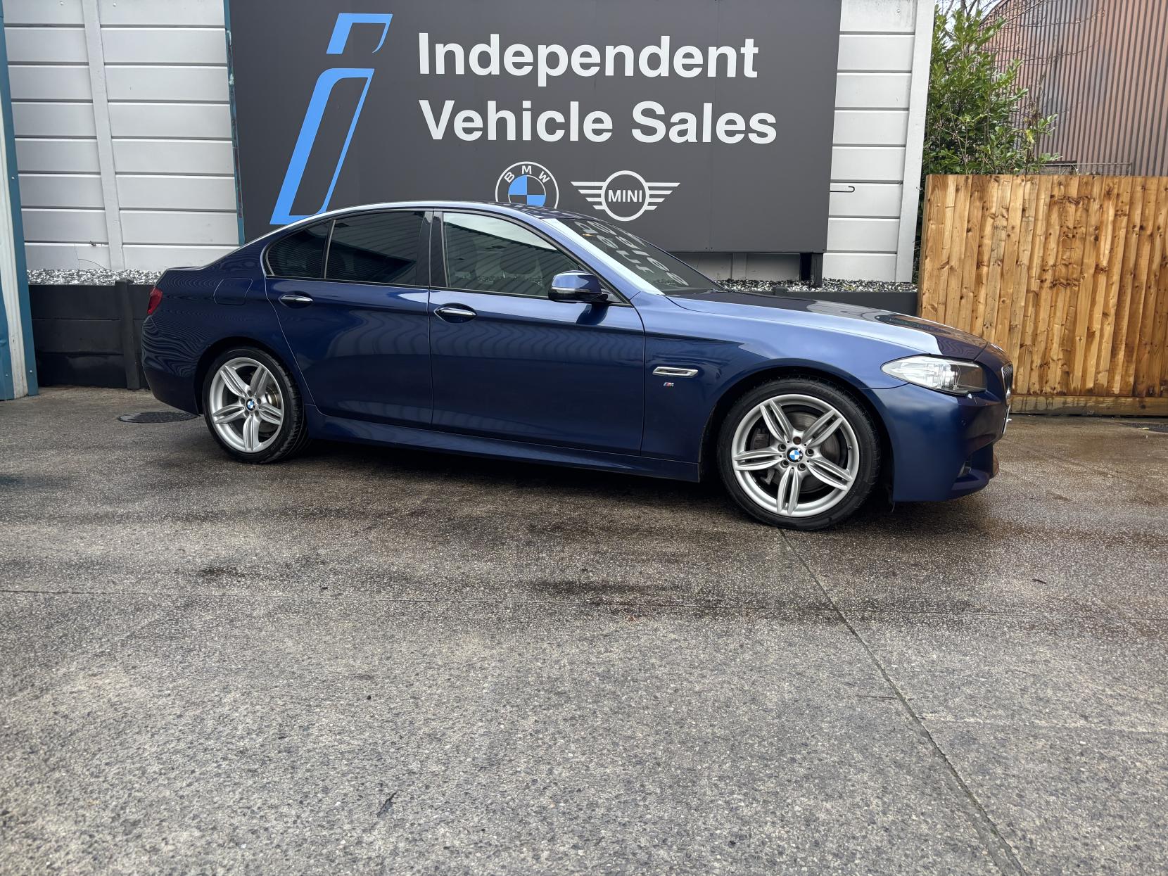 BMW 5 Series 2.0 525d M Sport Saloon 4dr Diesel Auto Euro 6 (s/s) (218 ps)