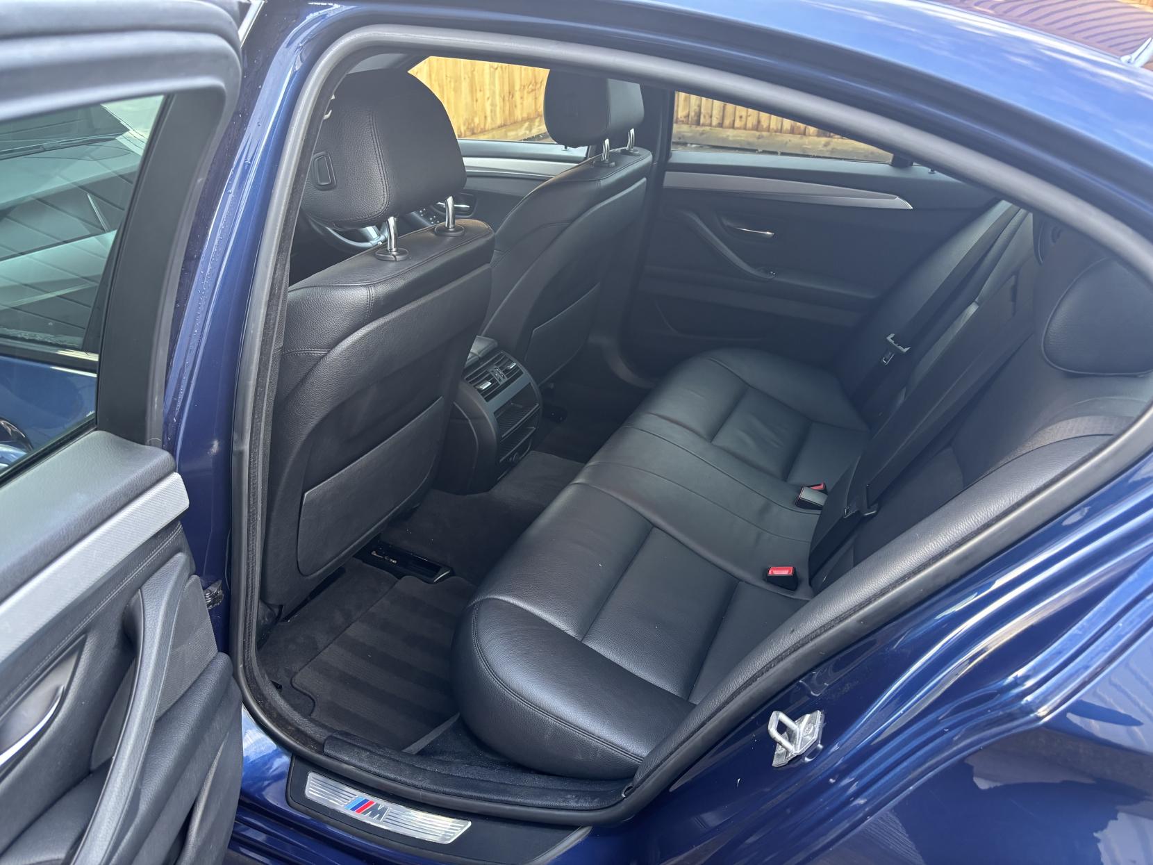 BMW 5 Series 2.0 525d M Sport Saloon 4dr Diesel Auto Euro 6 (s/s) (218 ps)