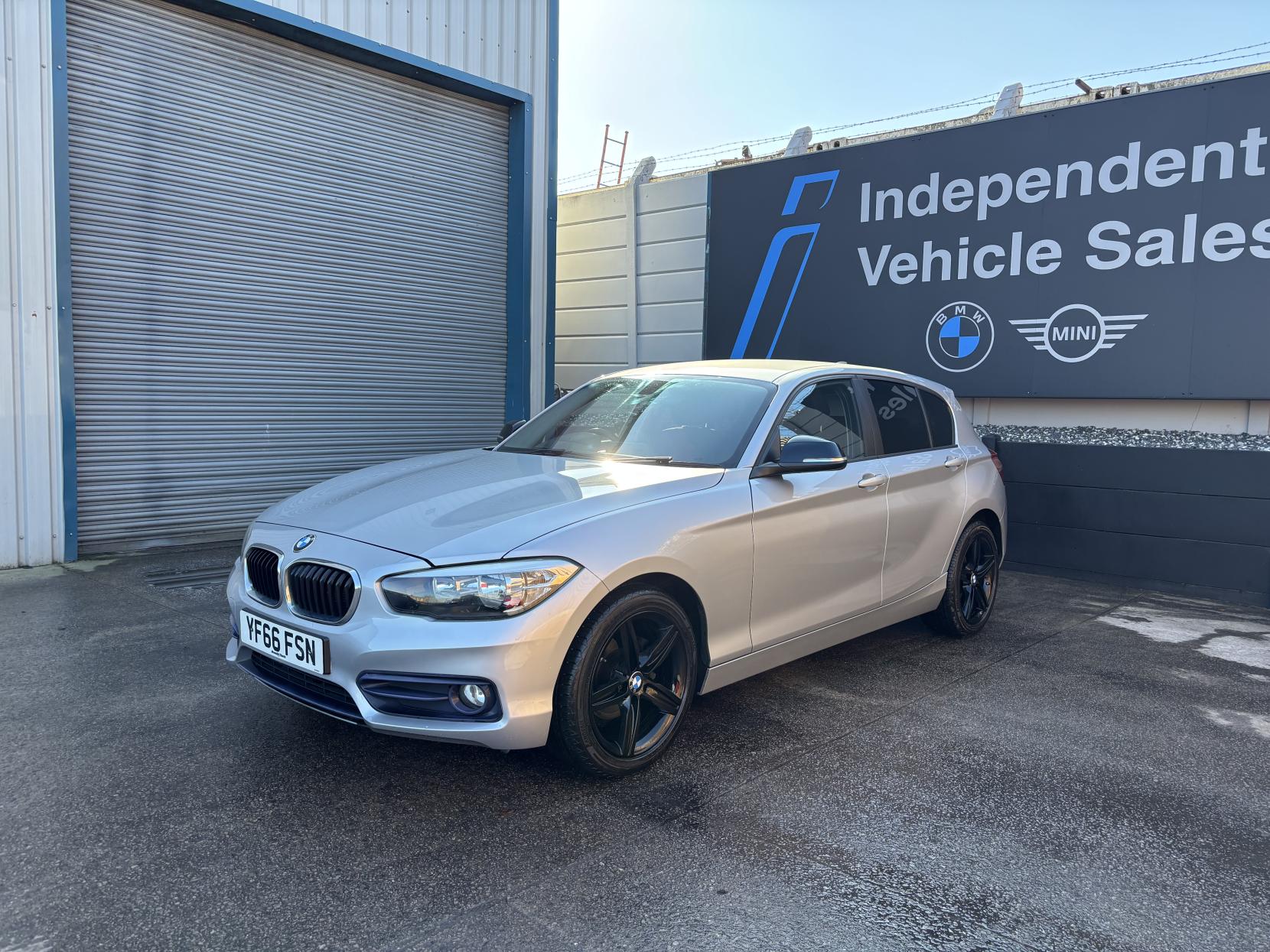 BMW 1 Series 1.5 118i Sport Hatchback 5dr Petrol Manual Euro 6 (s/s) (136 ps)