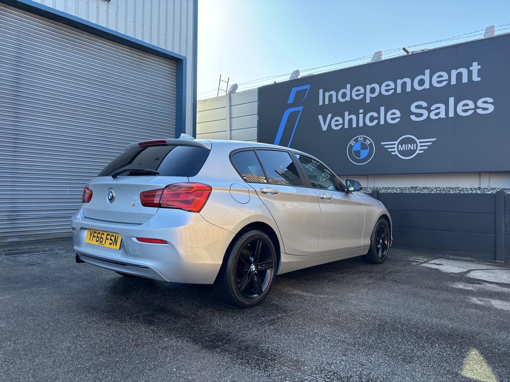 BMW 1 Series 1.5 118i Sport Hatchback 5dr Petrol Manual Euro 6 (s/s) (136 ps)