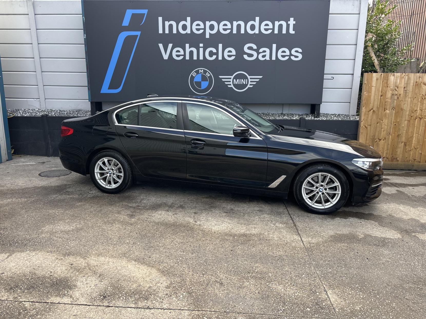 BMW 5 Series 2.0 520d SE Saloon 4dr Diesel Auto Euro 6 (s/s) (190 ps)