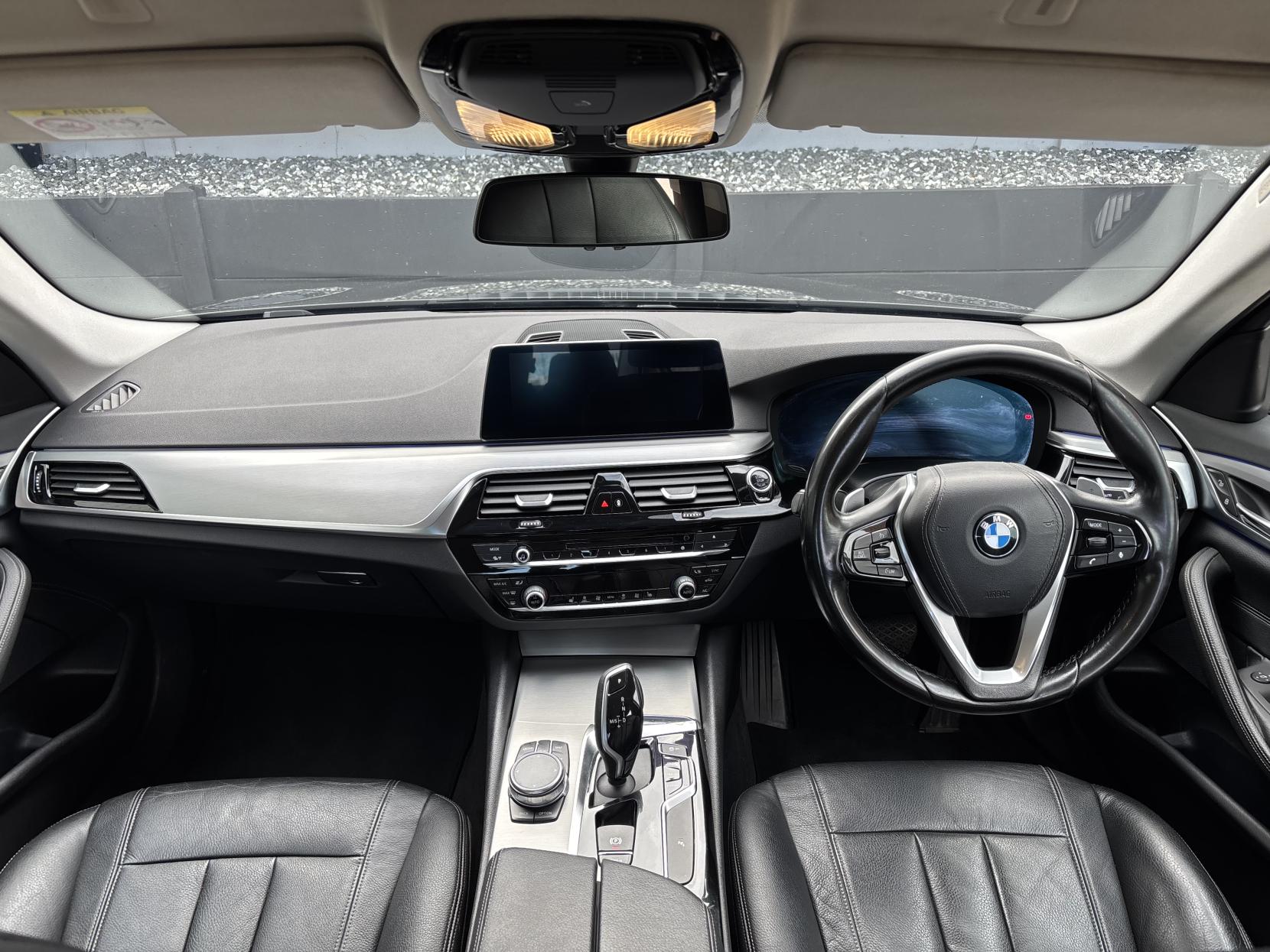 BMW 5 Series 2.0 520d SE Saloon 4dr Diesel Auto Euro 6 (s/s) (190 ps)