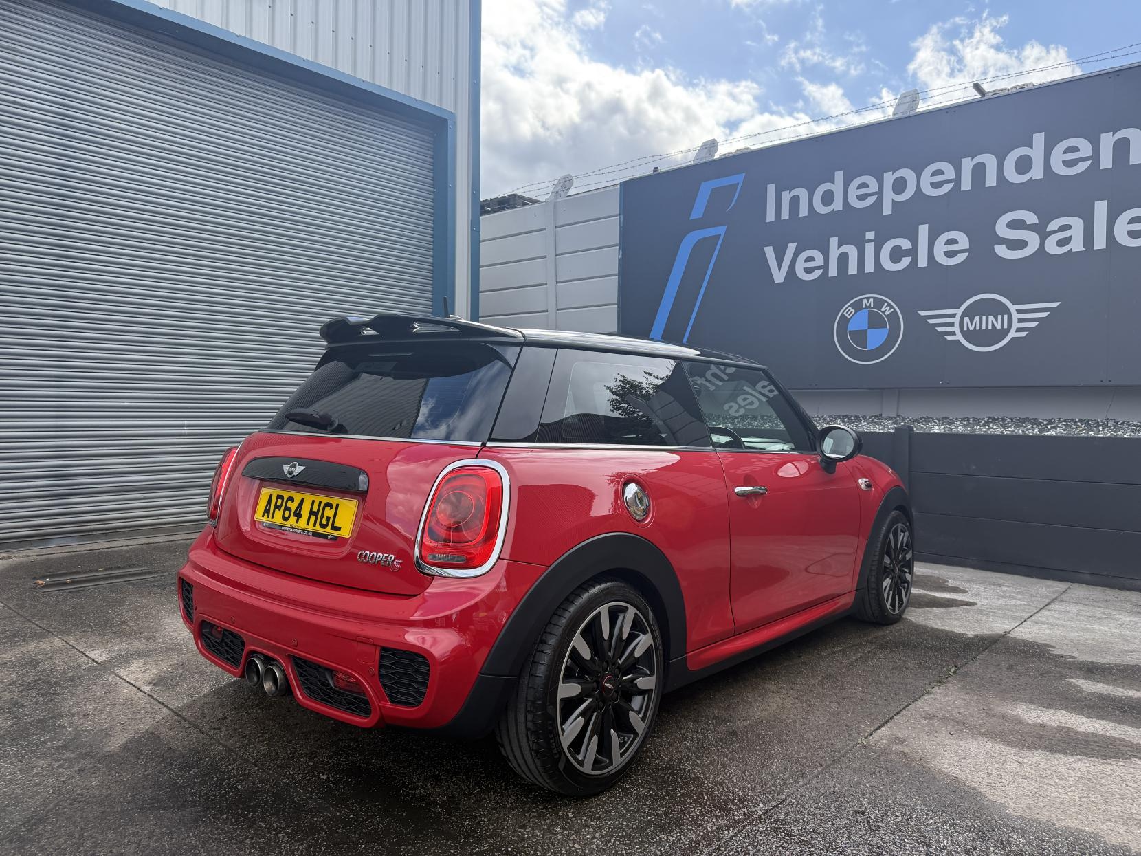 MINI Hatch 2.0 Cooper S Hatchback 3dr Petrol Auto Euro 6 (s/s) (192 ps)