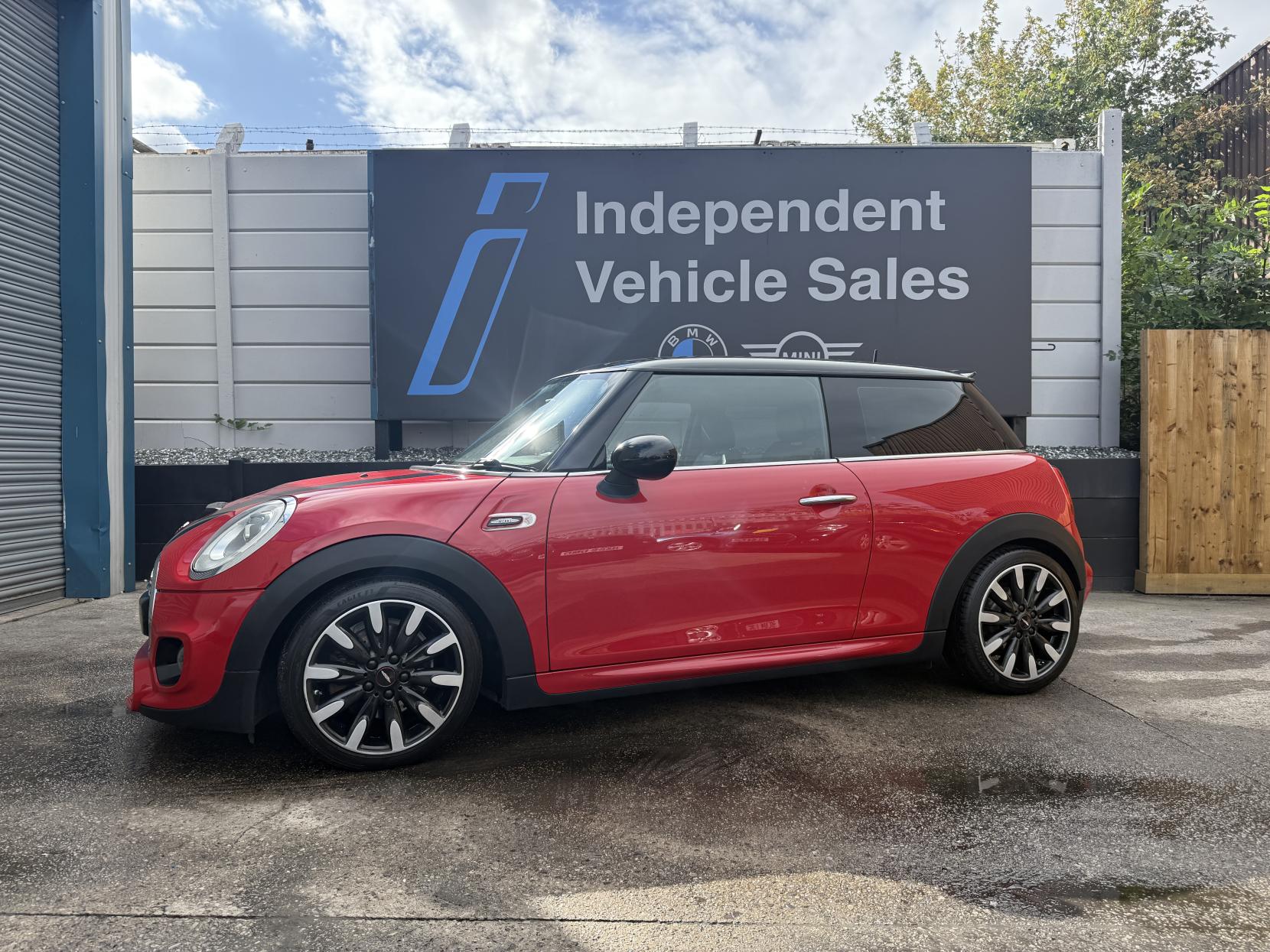 MINI Hatch 2.0 Cooper S Hatchback 3dr Petrol Auto Euro 6 (s/s) (192 ps)