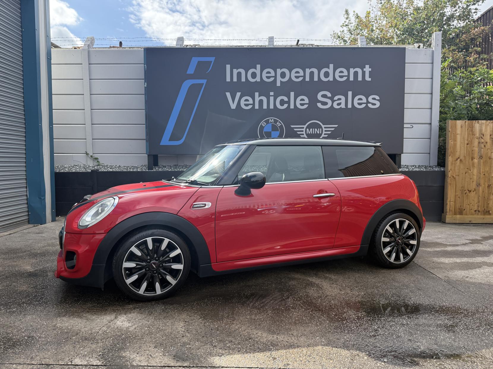 MINI Hatch 2.0 Cooper S Hatchback 3dr Petrol Auto Euro 6 (s/s) (192 ps)