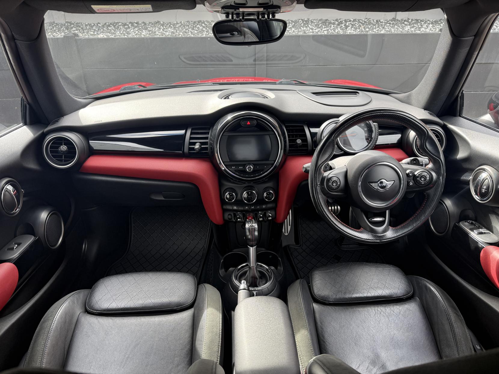 MINI Hatch 2.0 Cooper S Hatchback 3dr Petrol Auto Euro 6 (s/s) (192 ps)