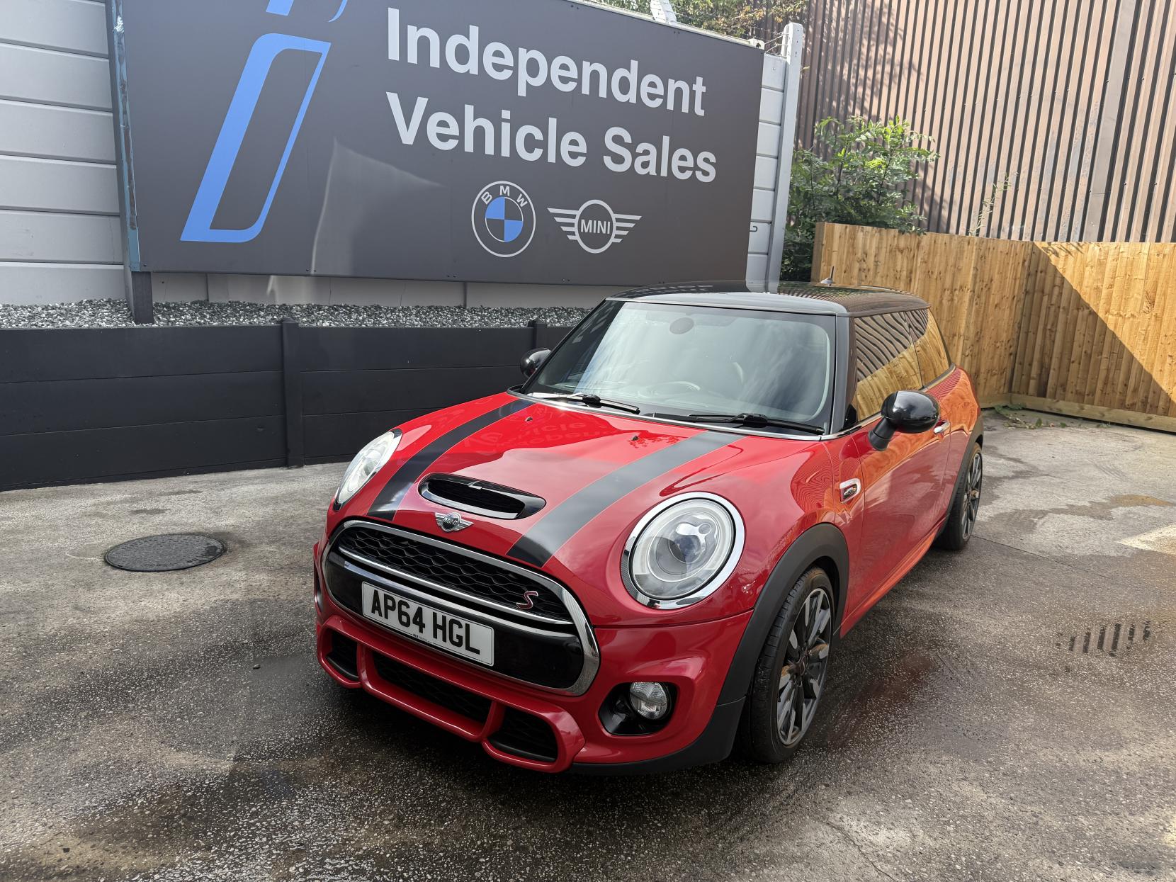 MINI Hatch 2.0 Cooper S Hatchback 3dr Petrol Auto Euro 6 (s/s) (192 ps)