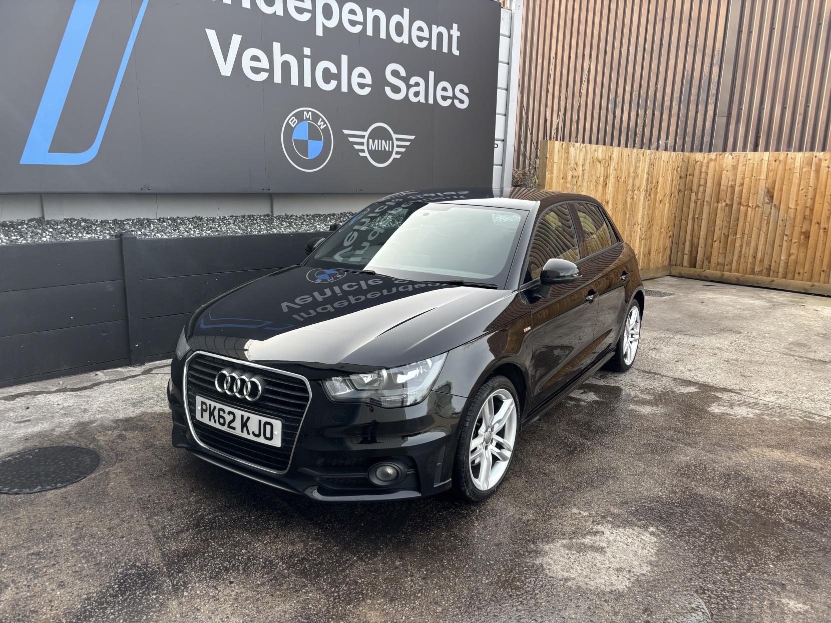Audi A1 1.6 TDI S line Sportback 5dr Diesel Manual Euro 5 (s/s) (105 ps)