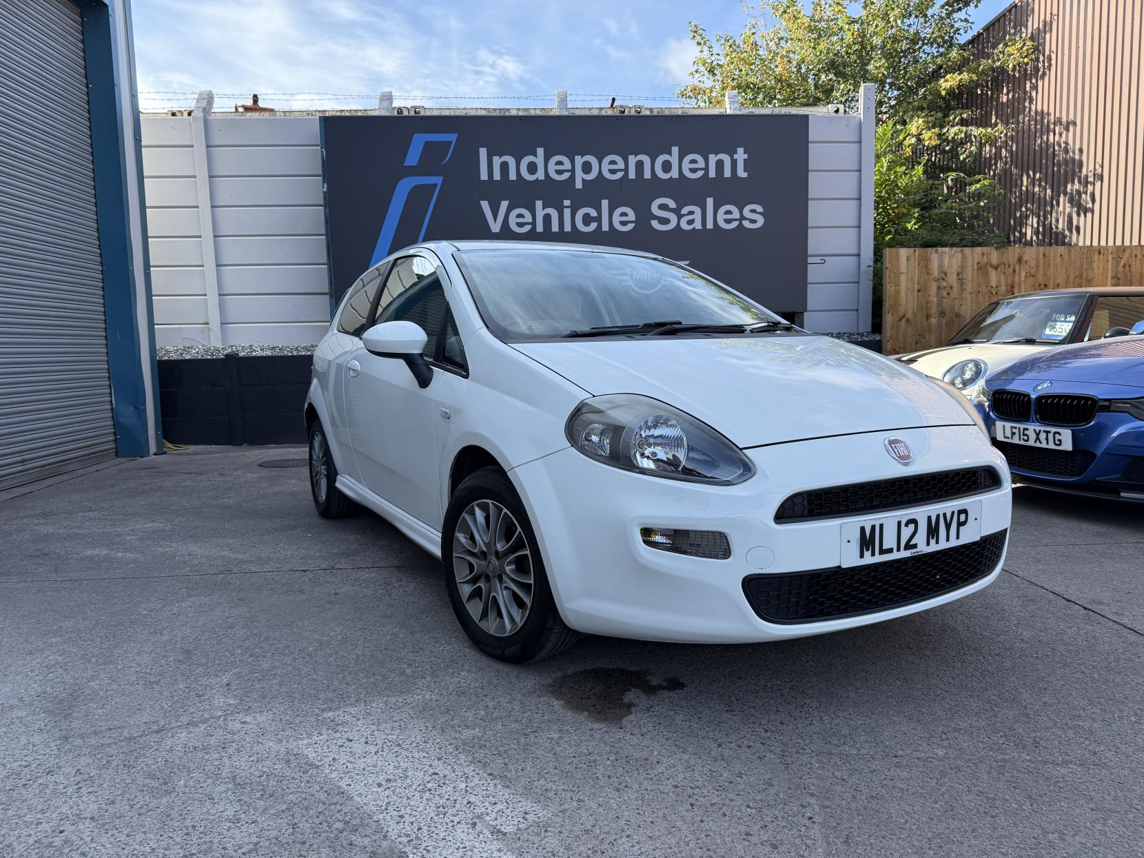 Fiat Punto 1.4 GBT Hatchback 3dr Petrol Manual Euro 5 (s/s) (77 bhp)